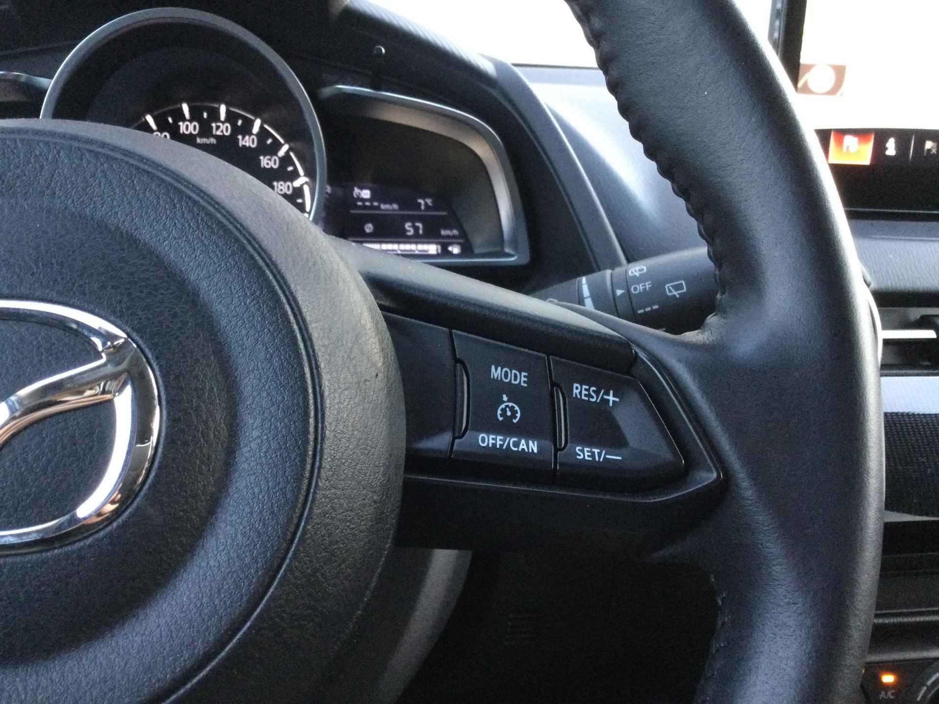 Mazda 2 1.5 Skyactiv-G Sportive | Camera | Apple Carplay | Cruise | - 12/24