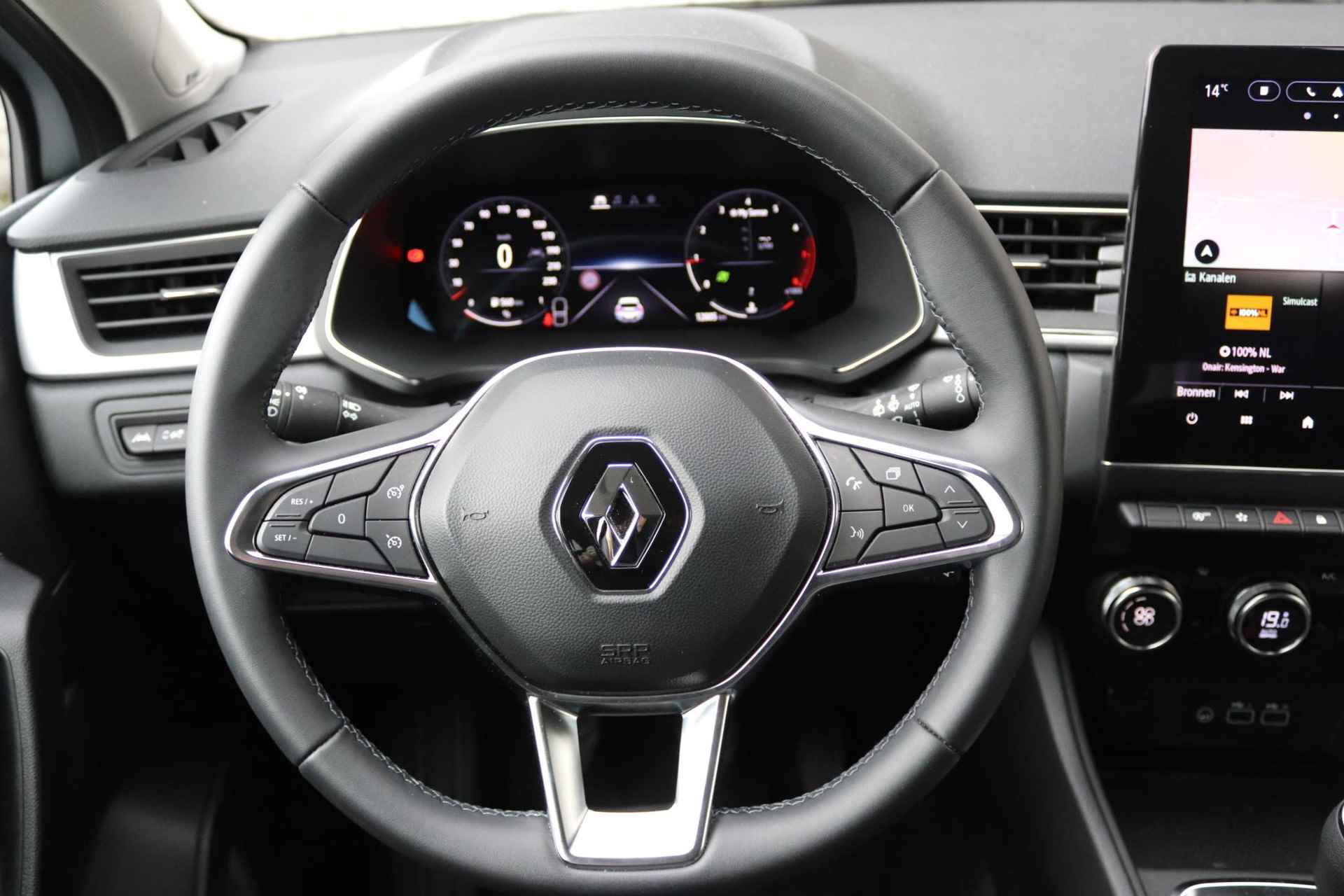 Renault Captur 1.0 TCe 90 Techno | Navigatie 9,3" | Apple Carplay | Climate Control | LED koplampen | Bose Audio | 360° Camera | Parkeersensoren | LMV 18" | Two-Tone | - 30/33