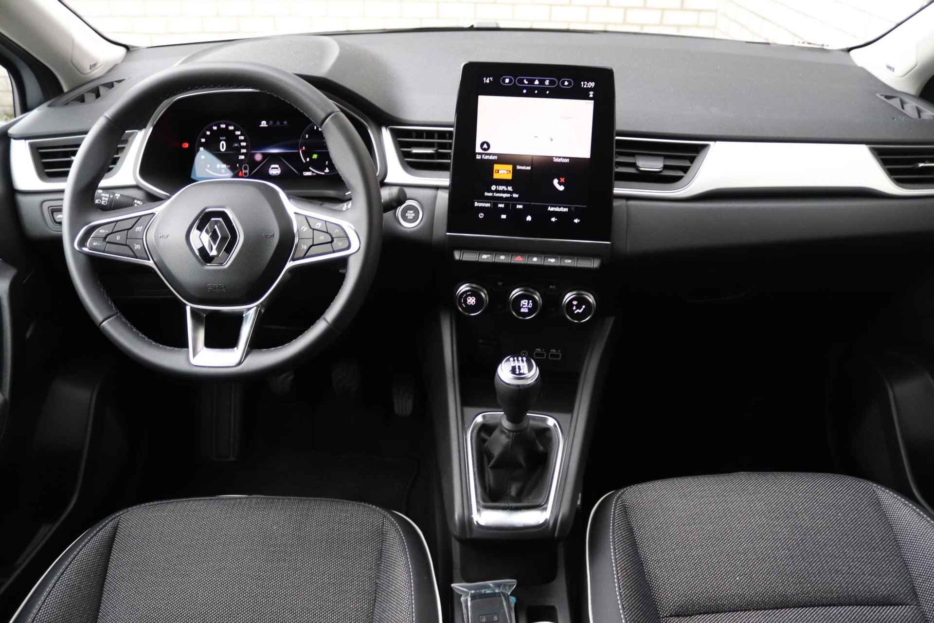 Renault Captur 1.0 TCe 90 Techno | Navigatie 9,3" | Apple Carplay | Climate Control | LED koplampen | Bose Audio | 360° Camera | Parkeersensoren | LMV 18" | Two-Tone | - 32/33
