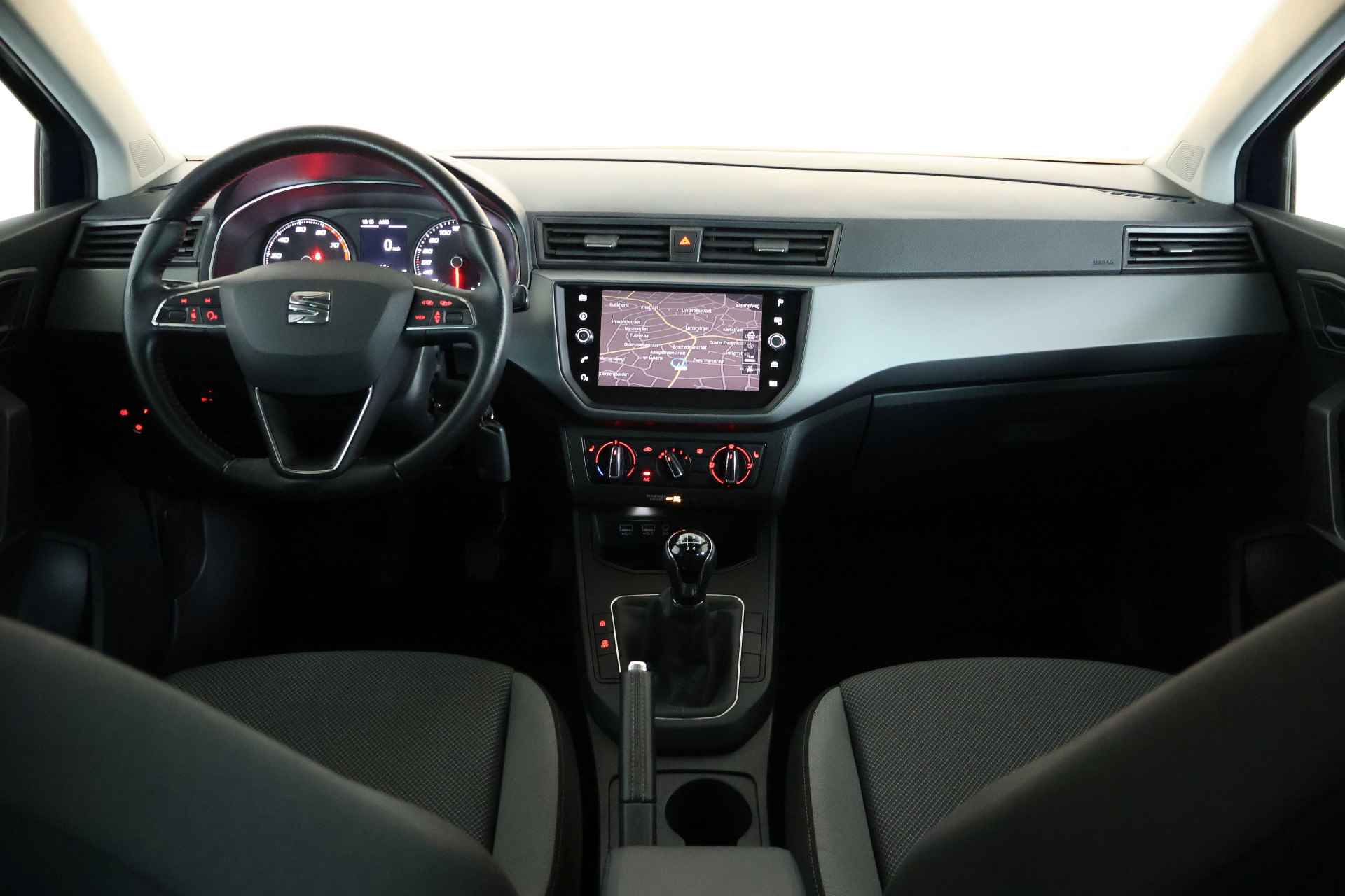 SEAT Ibiza 1.0 TSI Style / Navi / CarPlay / Airco - 28/30