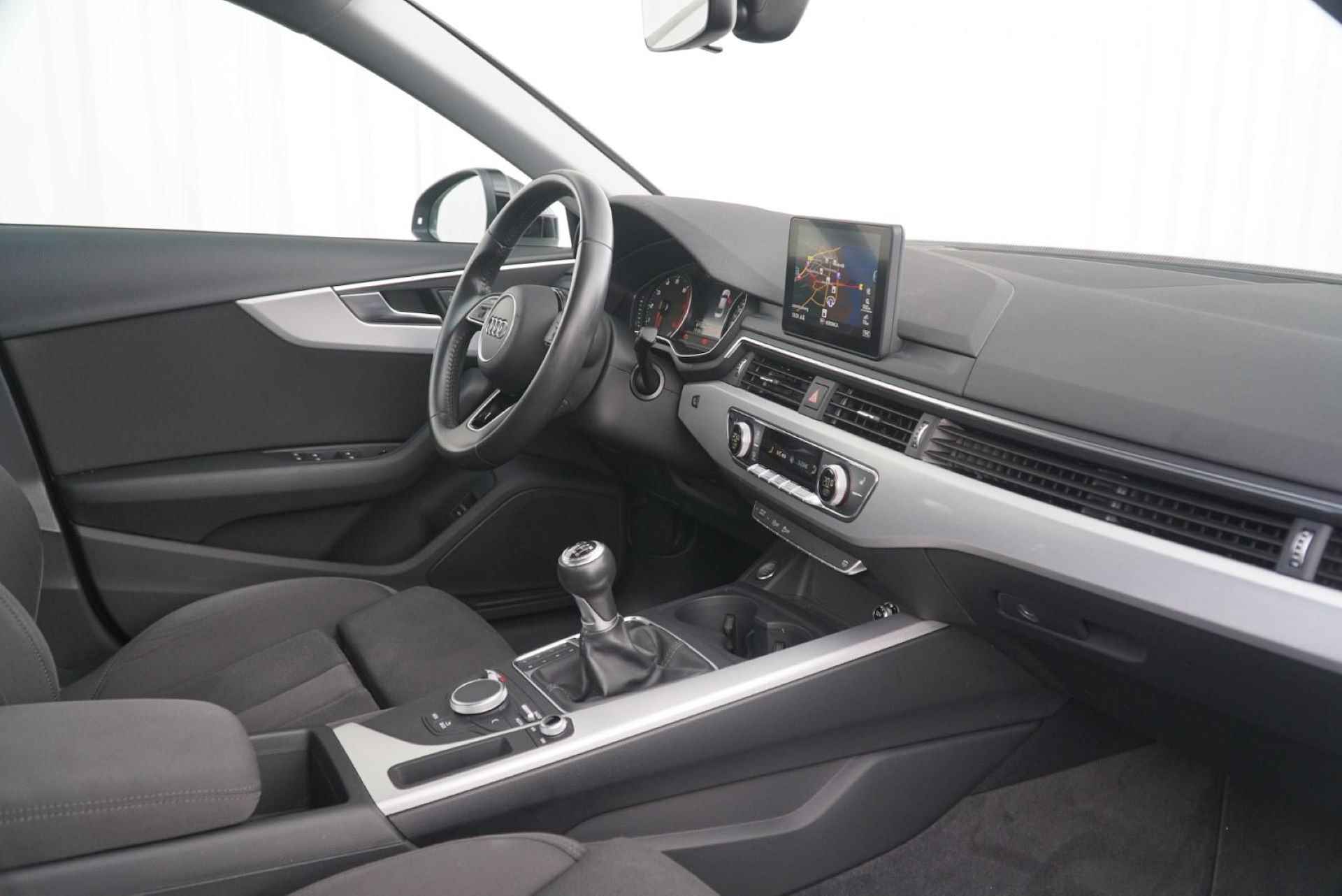 Audi A4 Limousine 1.4 TFSI 150pk Sport Lease Edition | Trekhaak Wegklapbaar | Navigatie - 15/41