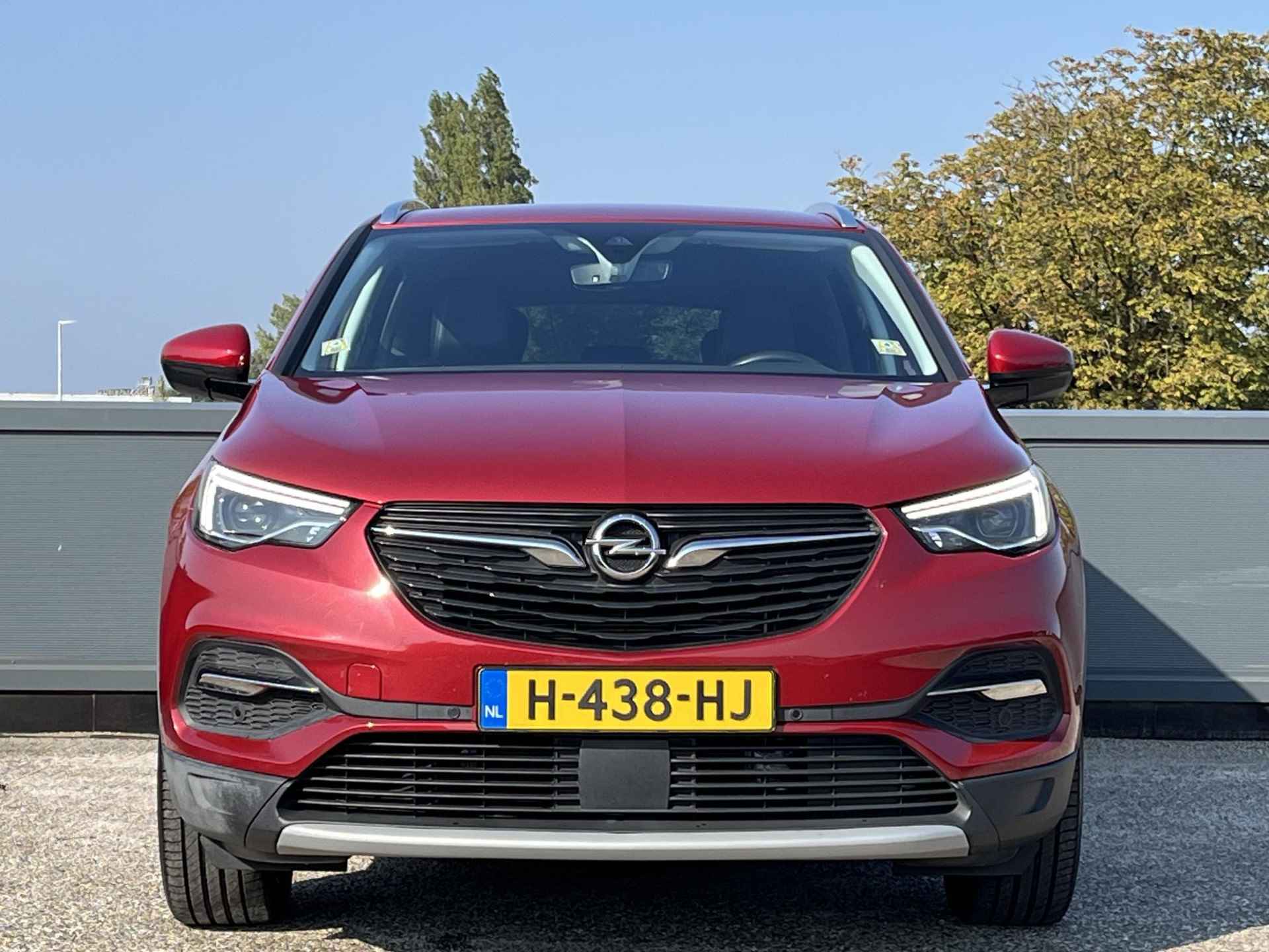 Opel Grandland X 1.6 Turbo HYbrid4 300 pk 4x4 Innovation |STOELVERWARMING|AGR-STOELEN|NAVI PRO 8"|ACHTERUITRIJCAMERA|ISOFIX|FULL LED| - 7/47