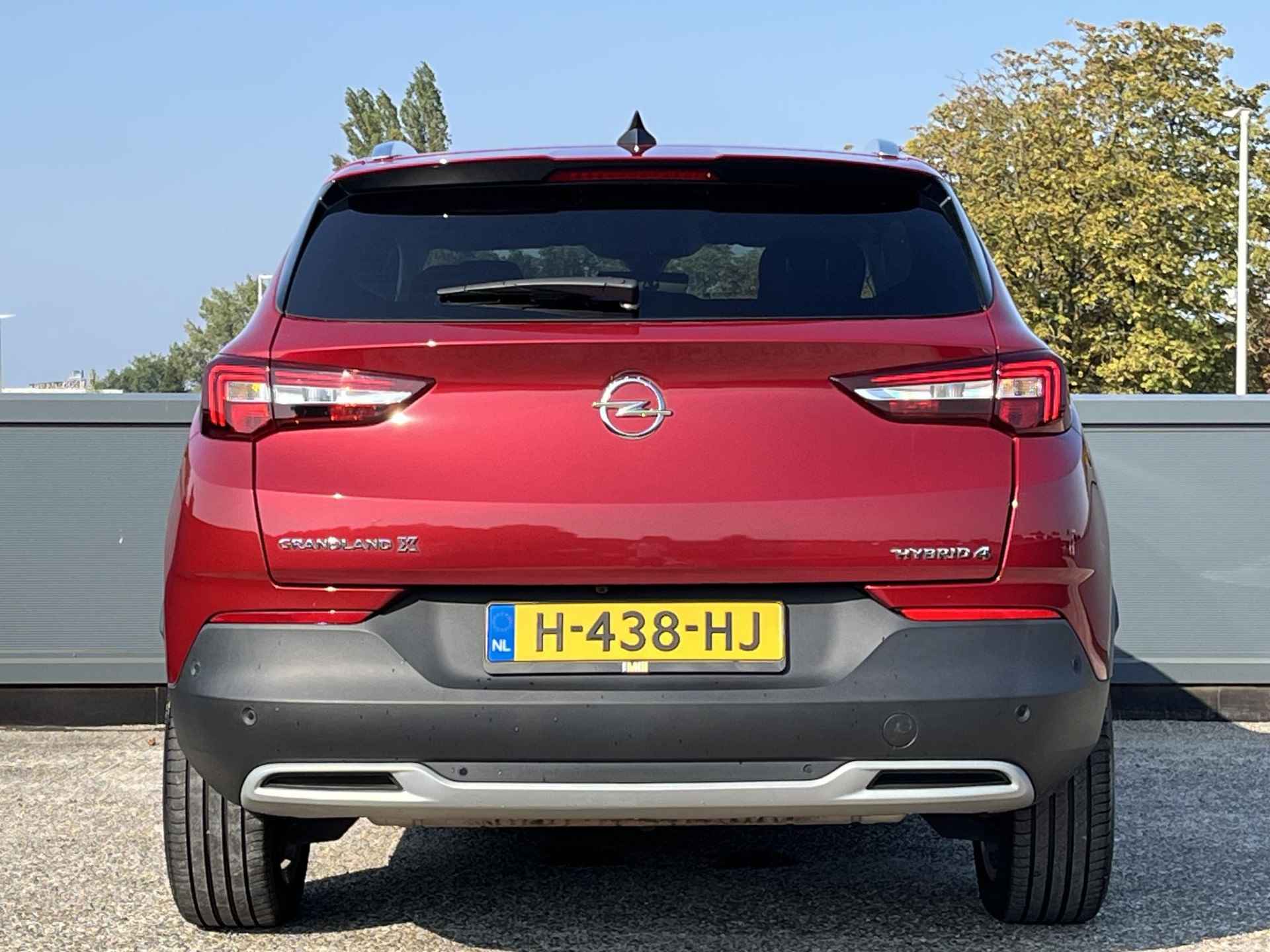 Opel Grandland X 1.6 Turbo HYbrid4 300 pk 4x4 Innovation |STOELVERWARMING|AGR-STOELEN|NAVI PRO 8"|ACHTERUITRIJCAMERA|ISOFIX|FULL LED| - 8/47