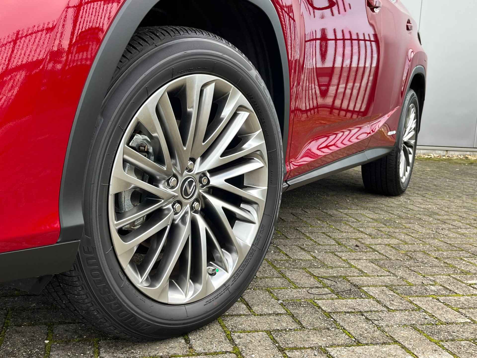 Lexus RX 450h AWD President Ltd | Ammonite sand Leder | Panodak |  Apple / Android - 33/45
