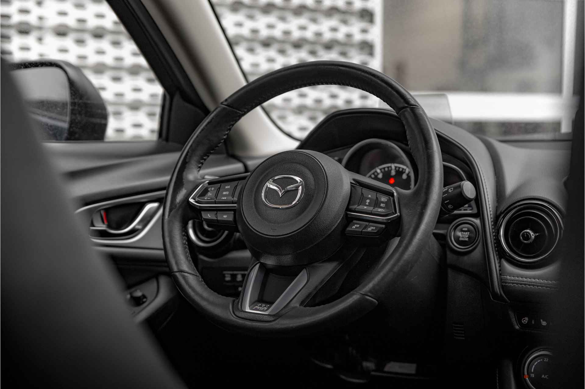 Mazda CX-3 2.0 SkyActiv-G 120 GT-M | Automaat | Leder | Trekhaak | Adapt. Cruise | Camera - 10/29