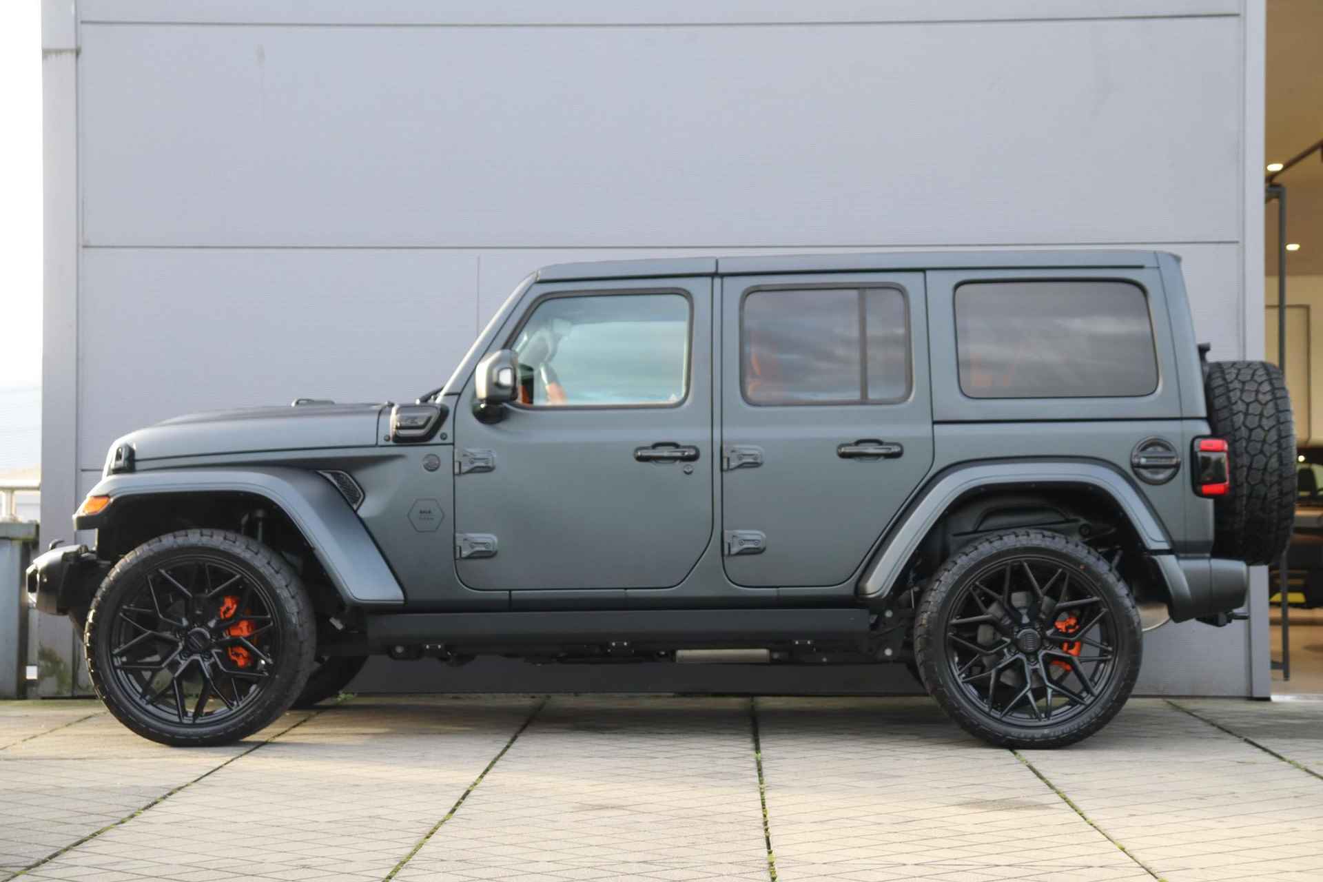 Jeep Wrangler 4xe 380pk BALR x TITAN™ - 2/56