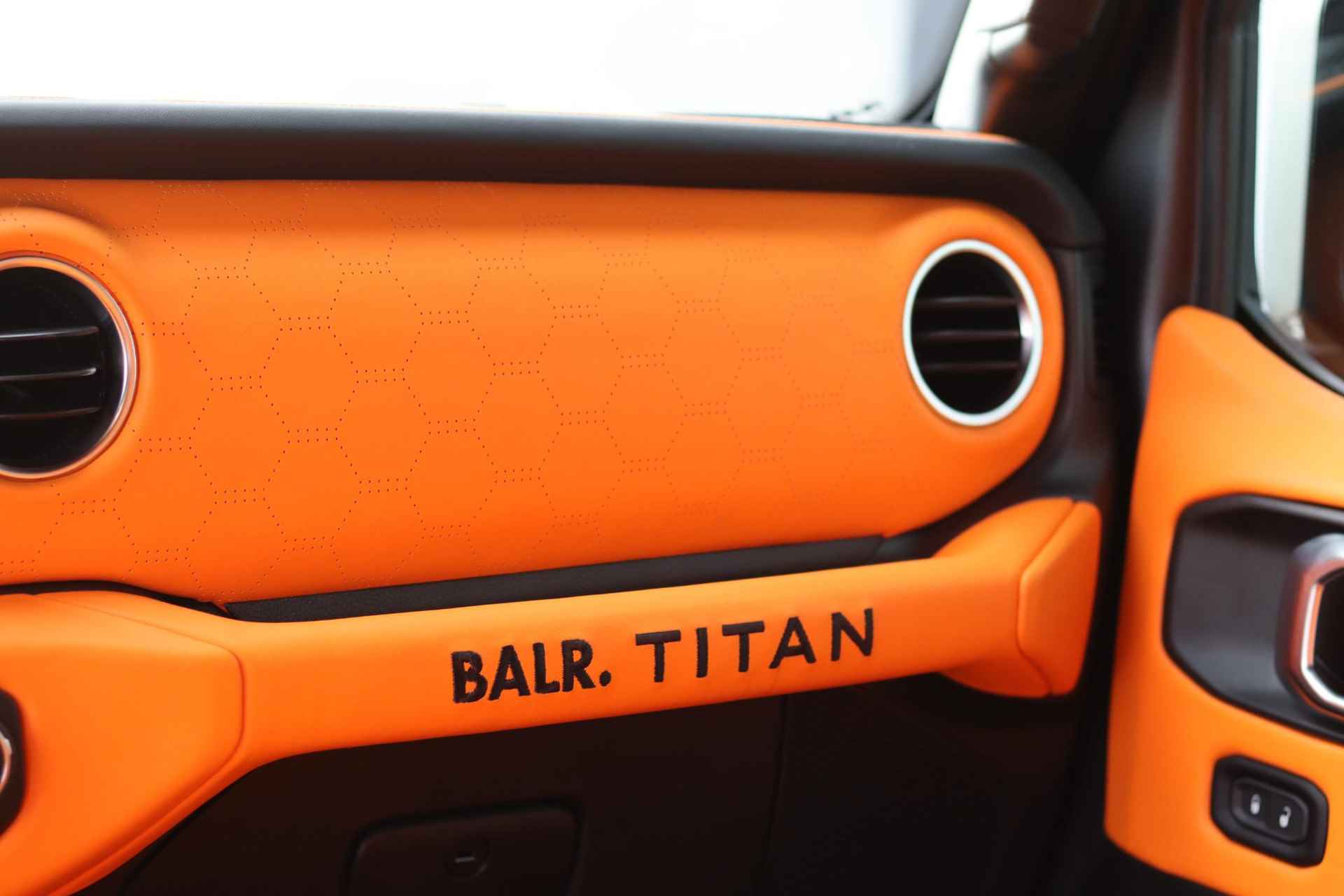 Jeep Wrangler 4xe 380pk BALR x TITAN™ - 7/56