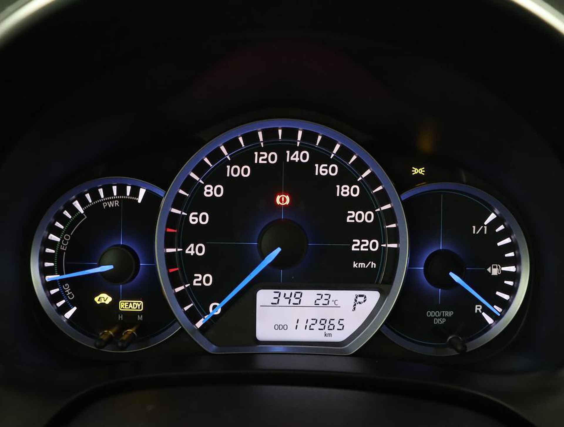 Toyota Yaris 1.5 Full Hybrid Dynamic | Panoramadak | Lichtmetalen velgen | Cruisecontrol | - 6/49