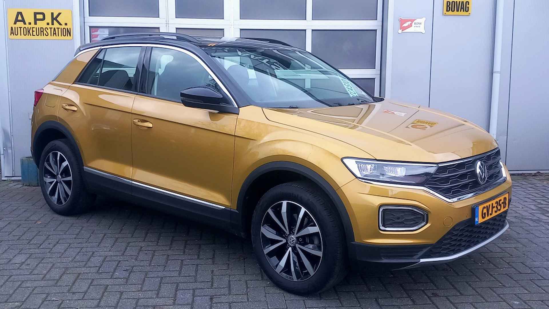 Volkswagen T-Roc 1.0 TSI Style Bns*navi*virtuel*led*camera*pano*keyless* - 13/36