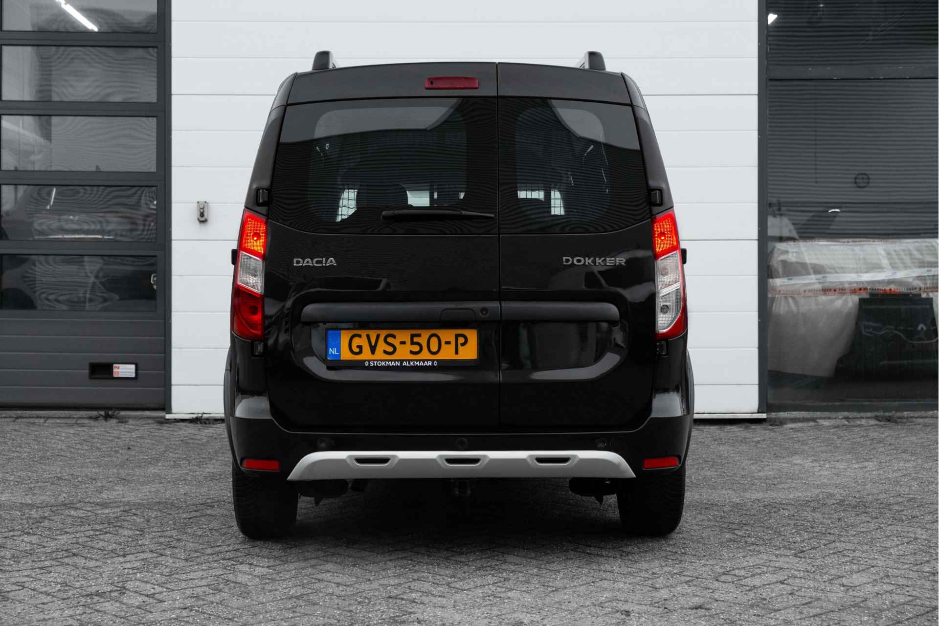 Dacia Dokker TCe 130 PK Stepway | Camera achter | Stoelverwarming | Navigatie | Apple CarPlay en Android auto | incl. Bovag rijklaarpakket met 12 maanden garantie - 5/49