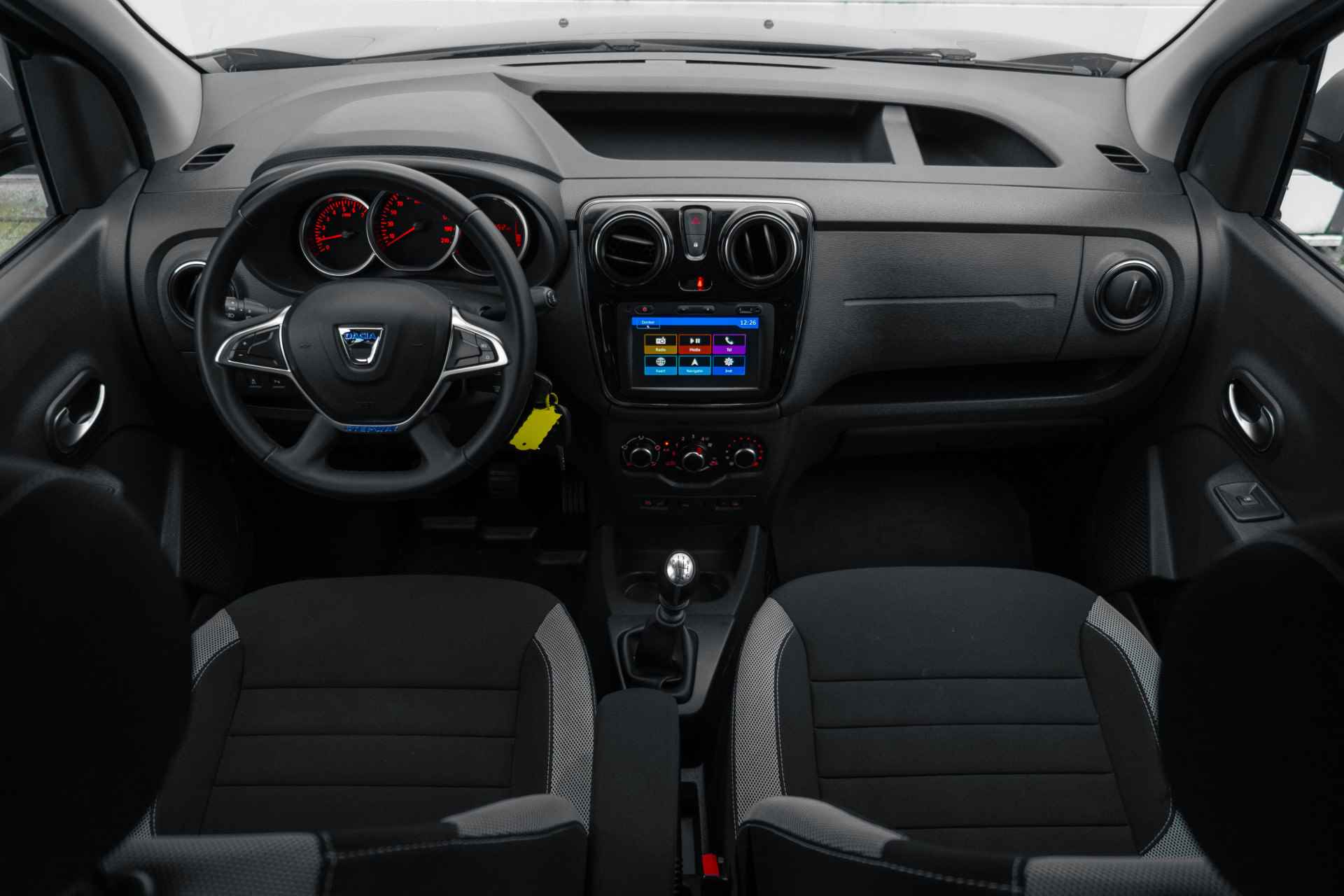 Dacia Dokker TCe 130 PK Stepway | Camera achter | Stoelverwarming | Navigatie | Apple CarPlay en Android auto | incl. Bovag rijklaarpakket met 12 maanden garantie - 9/49