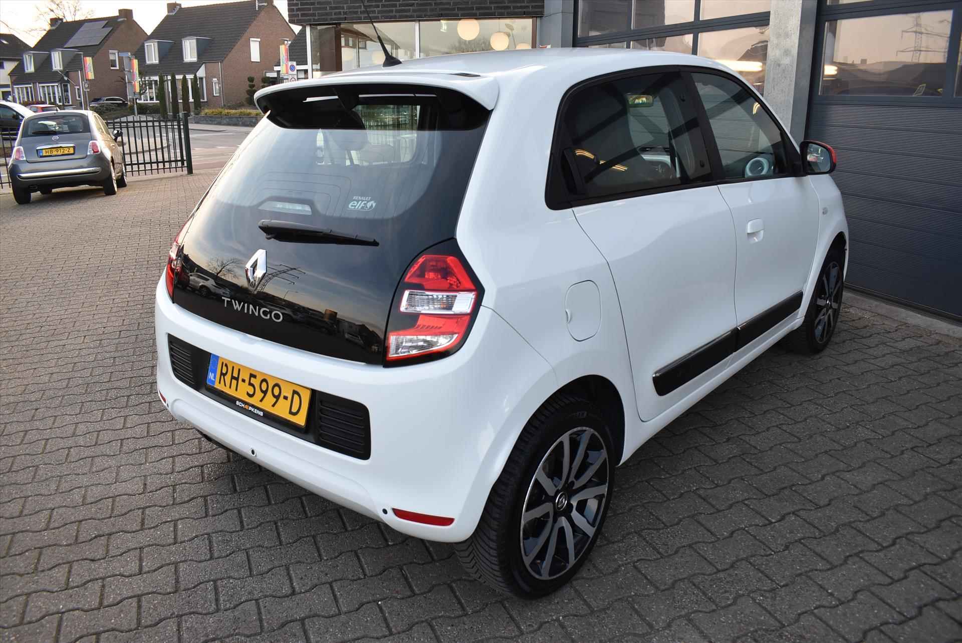 RENAULT Twingo 1.0 SCe 70pk Automaat Intens - 30/32