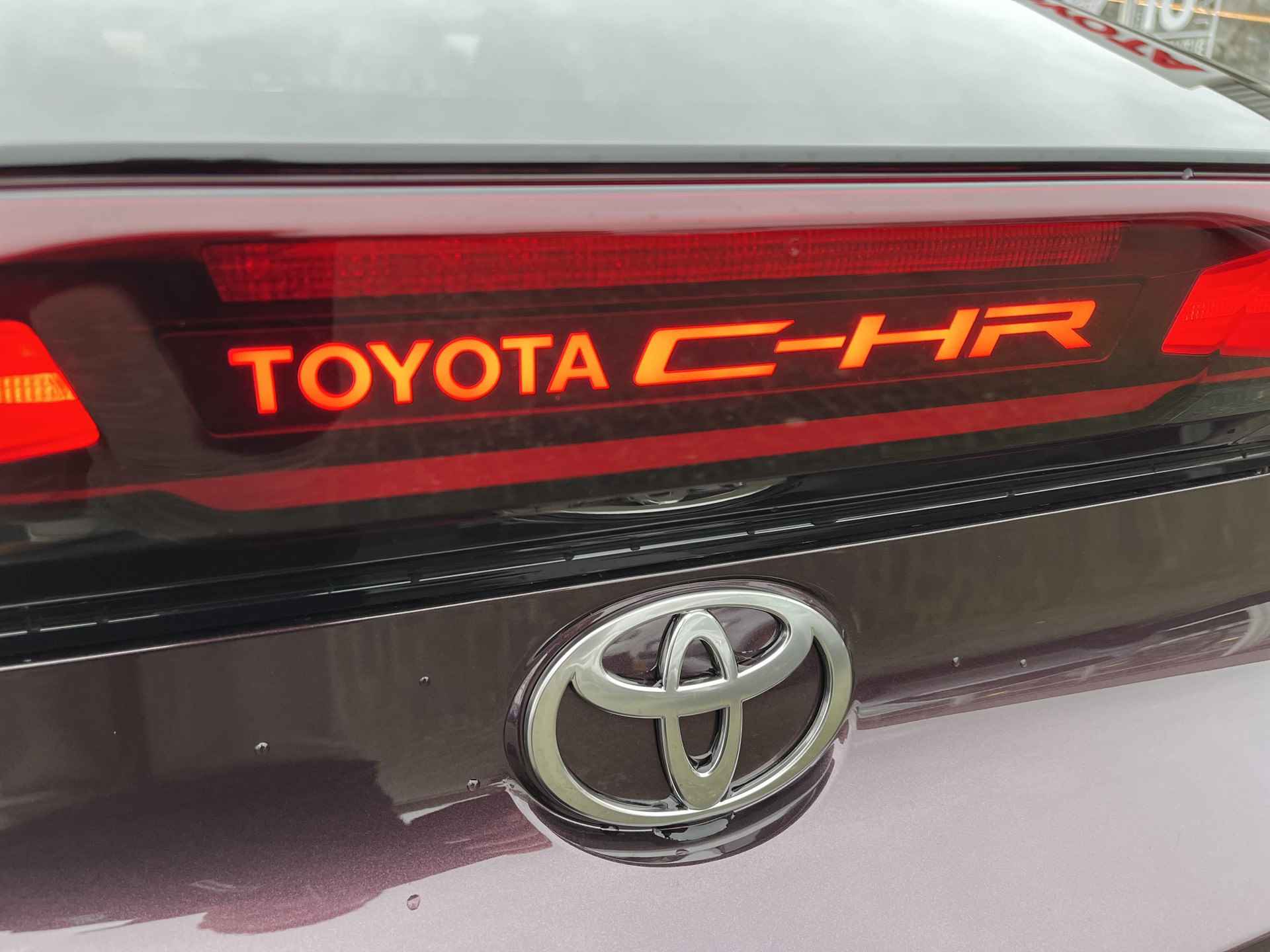 Toyota C-HR 1.8 Hybrid Dynamic | Demonstratie auto | Deep Amesthyst metallic | - 20/23
