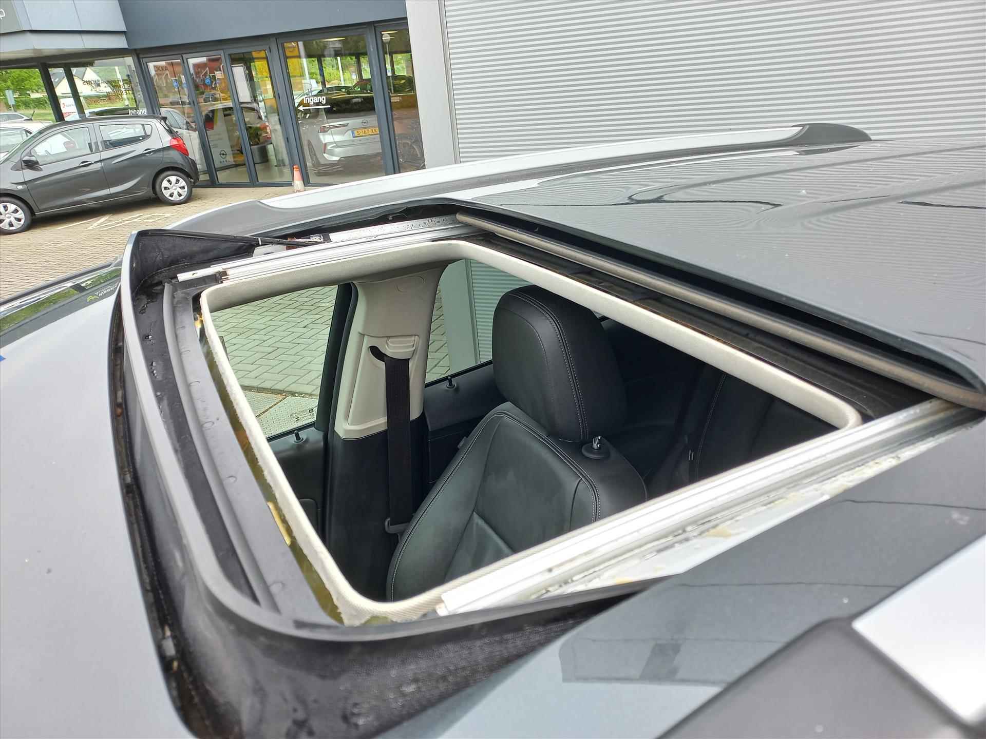 Opel Mokka X 1.4T 140pk INNOVATION | Climate control | Navigatie | Open dak | Leer | Winterpack | Trekhaak | 19" Lm velgen | Camera - 11/48