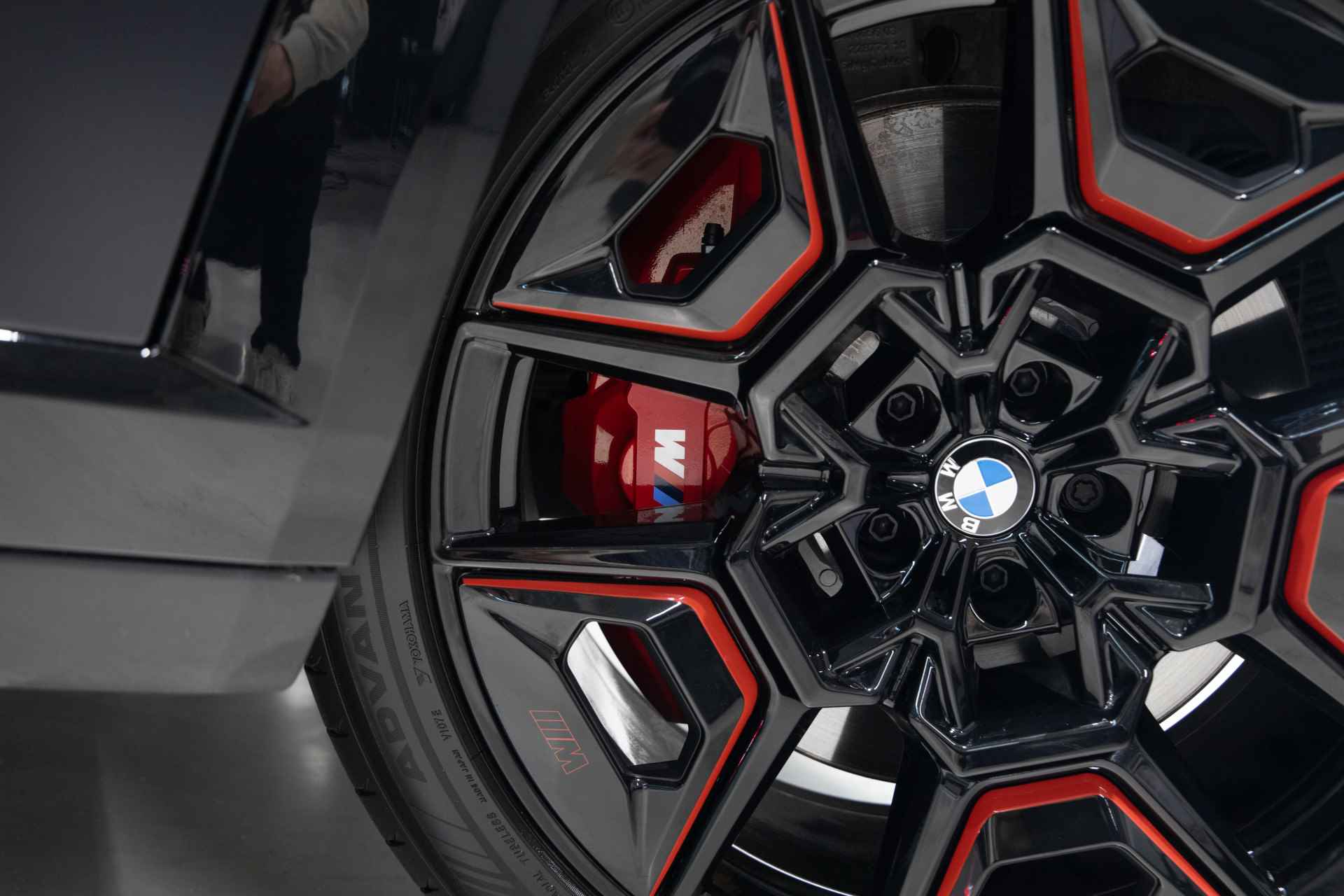 BMW XM Label Red Aut. - 38/45