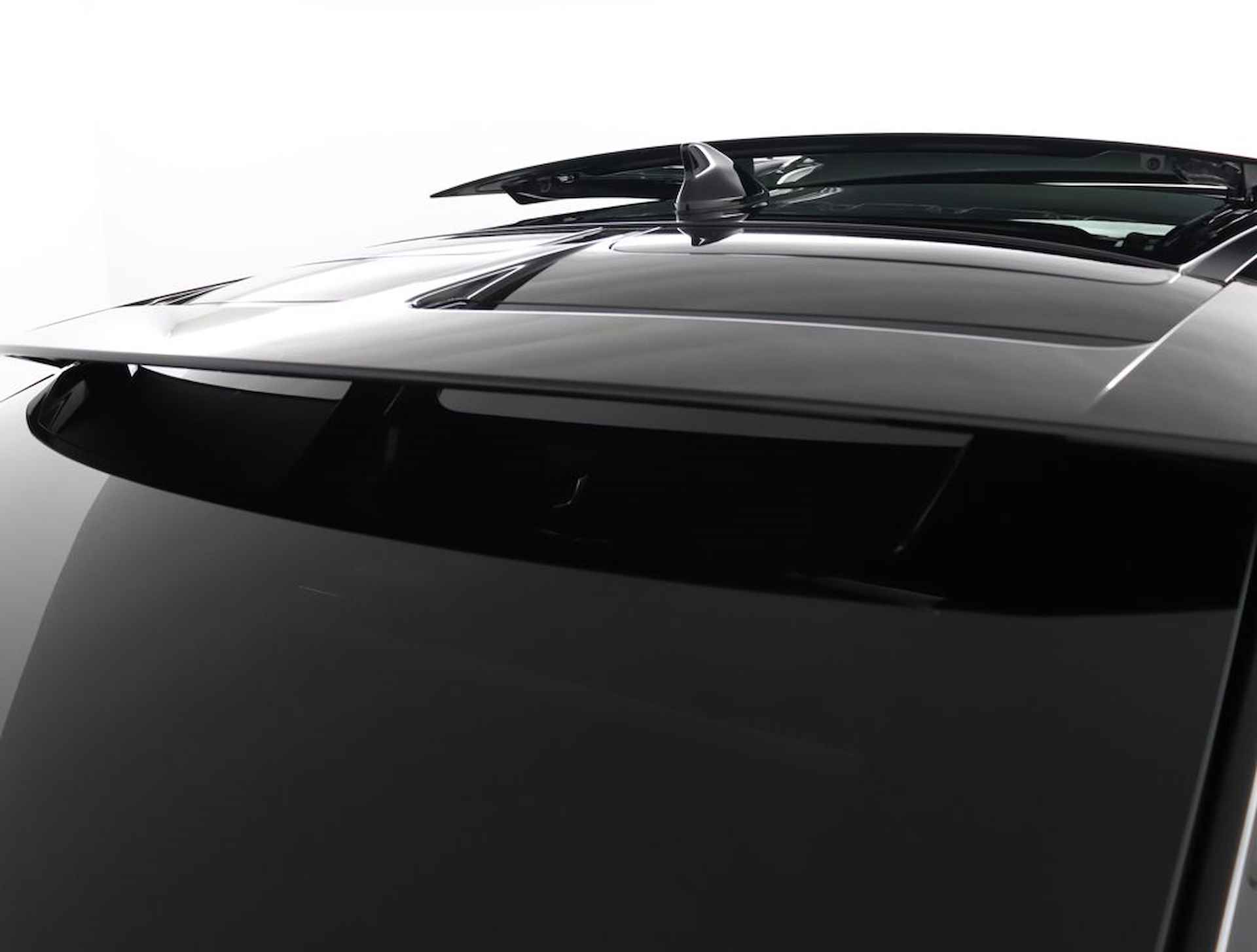 Kia Ev6 GT-Line 77.4 kWh - Elektrisch glazen schuif-/kanteldak - Apple Carplay/Android Auto - Fabrieksgarantie tot 05-2029 - 40/77