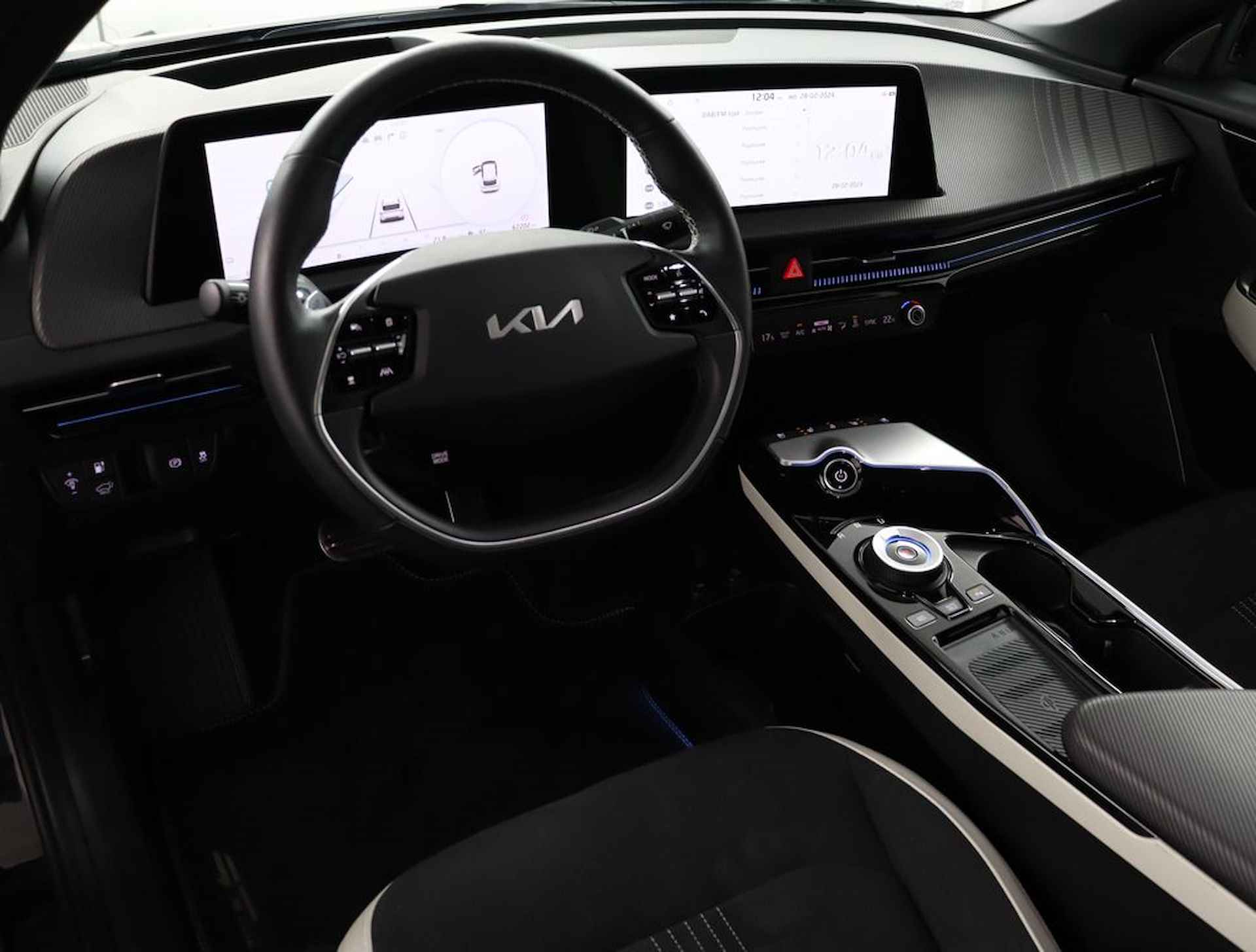 Kia Ev6 GT-Line 77.4 kWh - Elektrisch glazen schuif-/kanteldak - Apple Carplay/Android Auto - Fabrieksgarantie tot 05-2029 - 62/77
