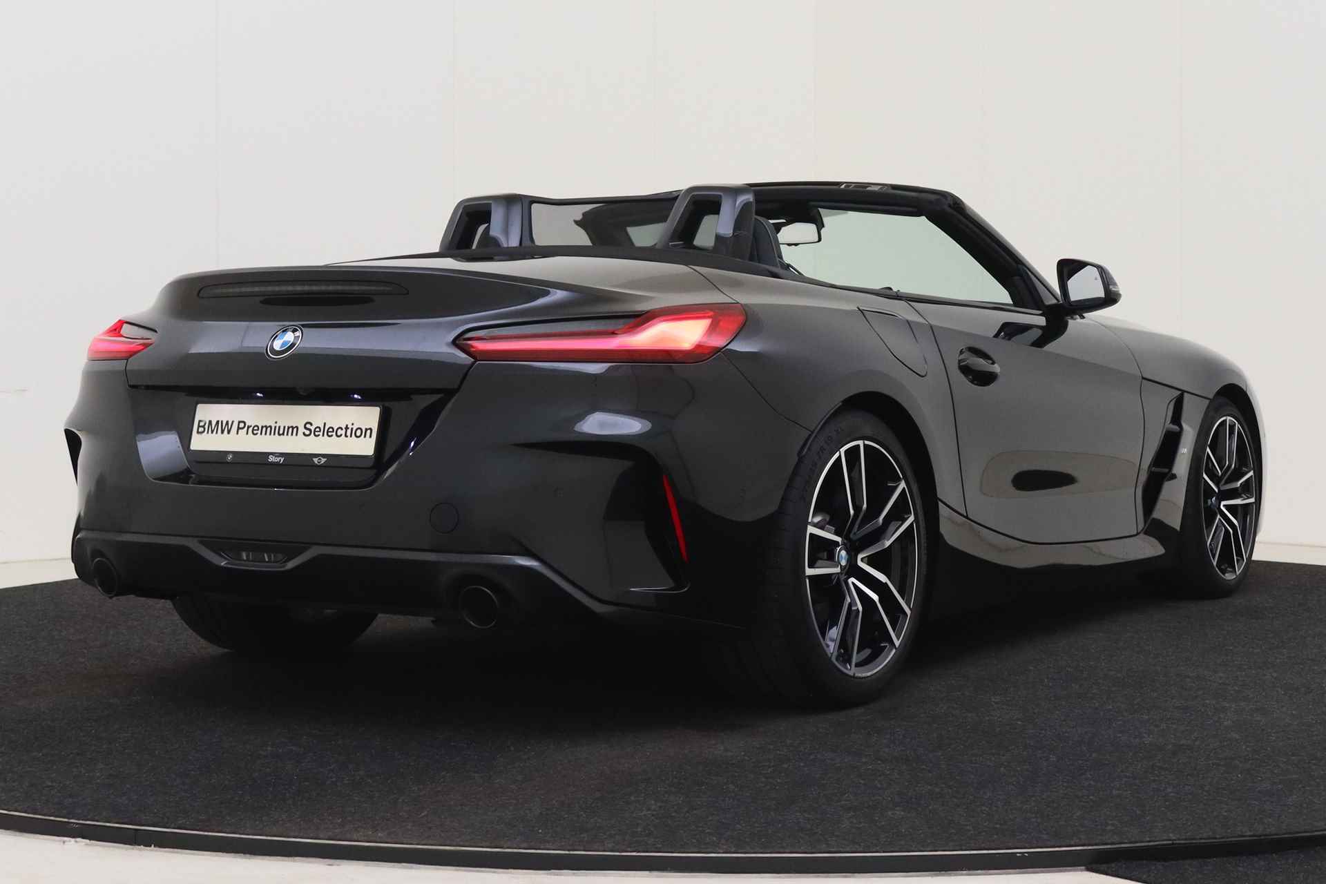 BMW Z4 Roadster sDrive20i High Executive M Sport Automaat / Stoelverwarming / Verwarmd stuurwiel / Head-Up / Comfort Access / Live Cockpit Professional / Parking Assistant - 3/66