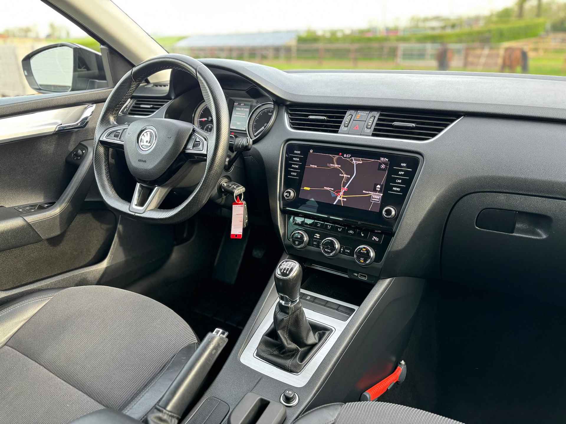 Škoda Octavia Combi 1.0 TSI Greentech Ambition Business - 17/38