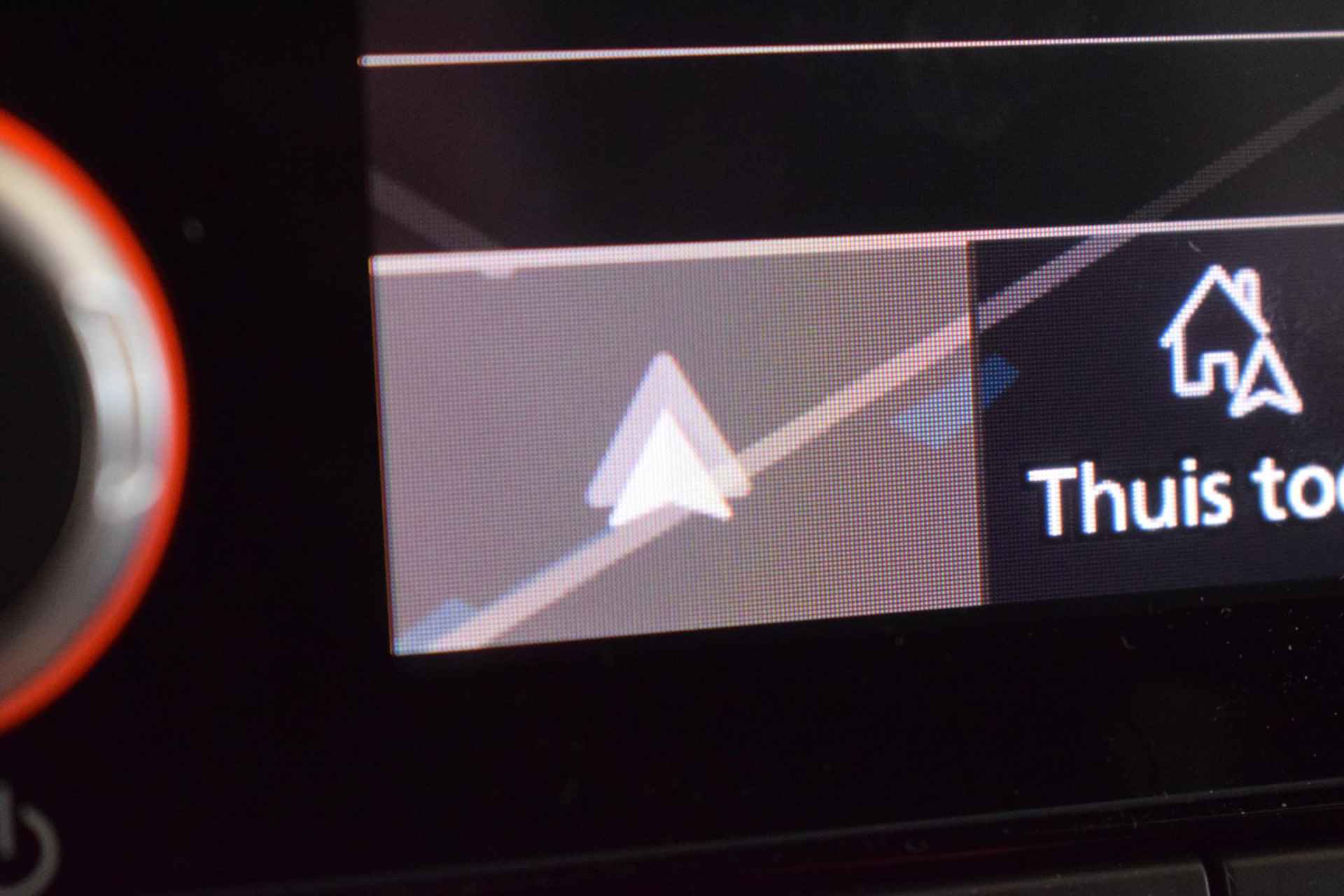 Nissan Juke 1.0 DIG-T N-Design | Achteruitrijcamera | Parkeersensoren | Bose audio | Cruise control | Navigatie | USB-aansluiting | Apple Carplay/Android auto | Lane keep assist | Keyless entry | Automatische regen/licht sensor | - 36/50