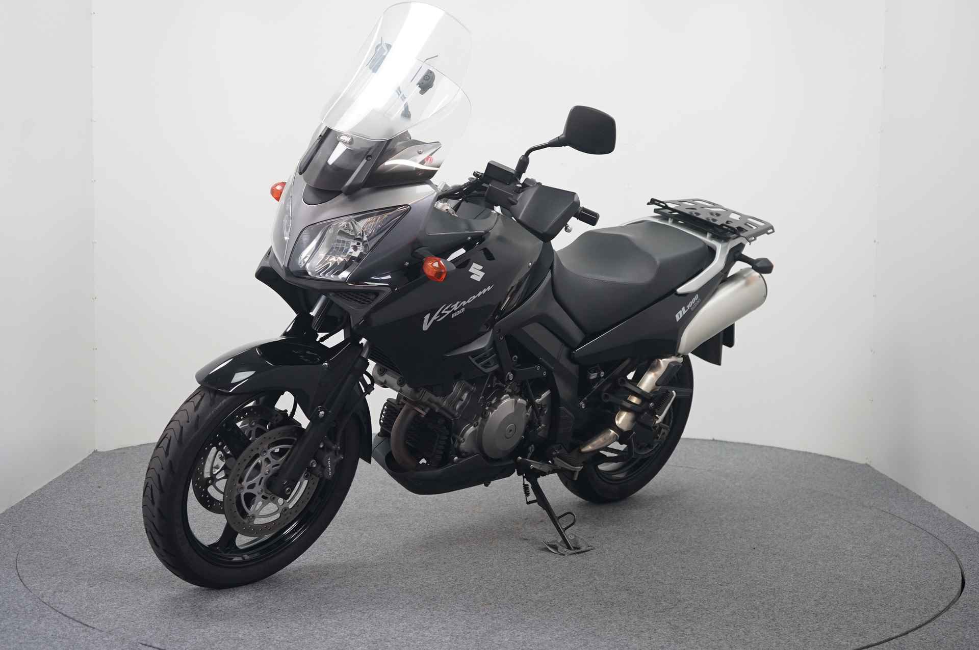 Suzuki DL 1000 V-STROM - 4/18