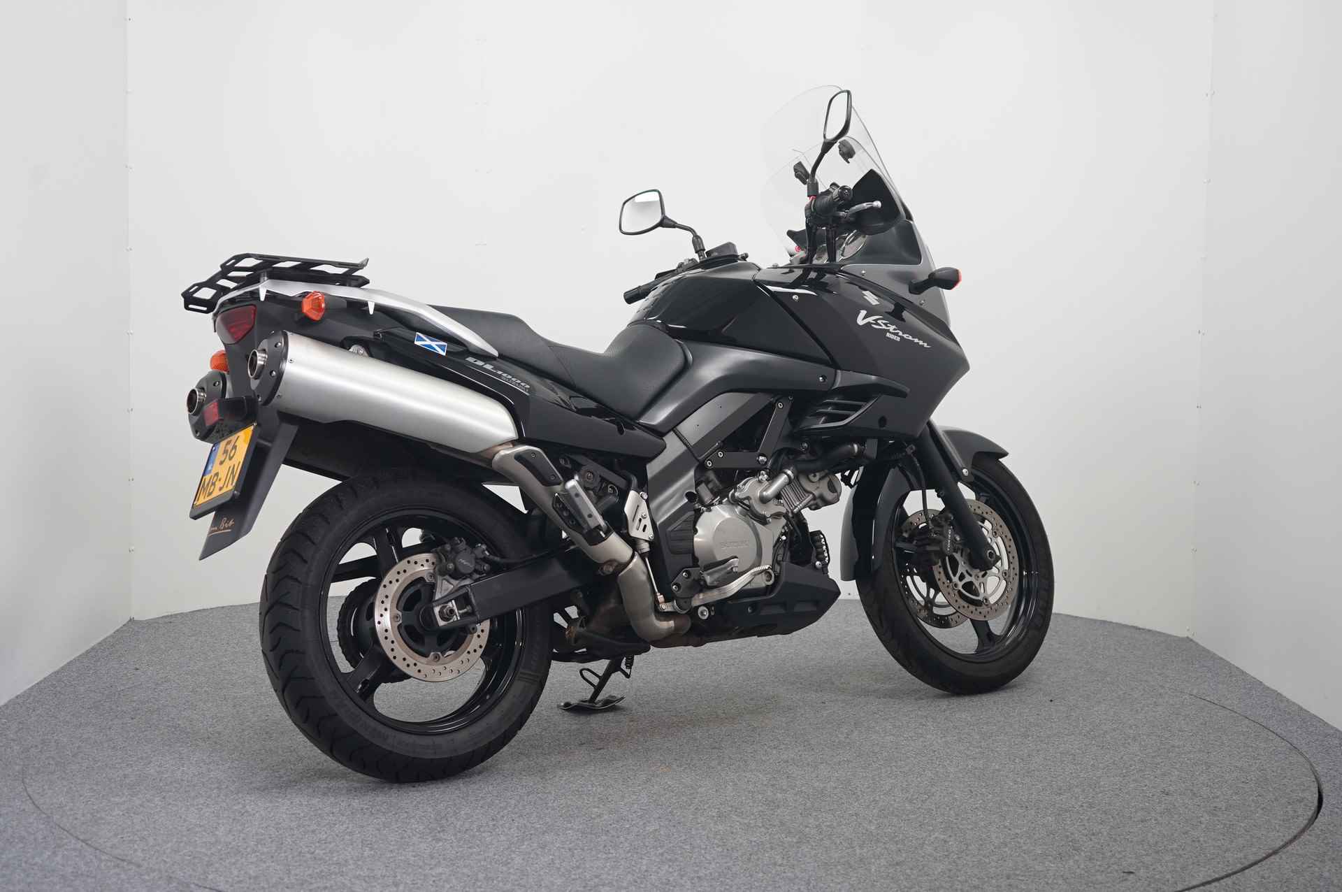 Suzuki DL 1000 V-STROM - 8/18