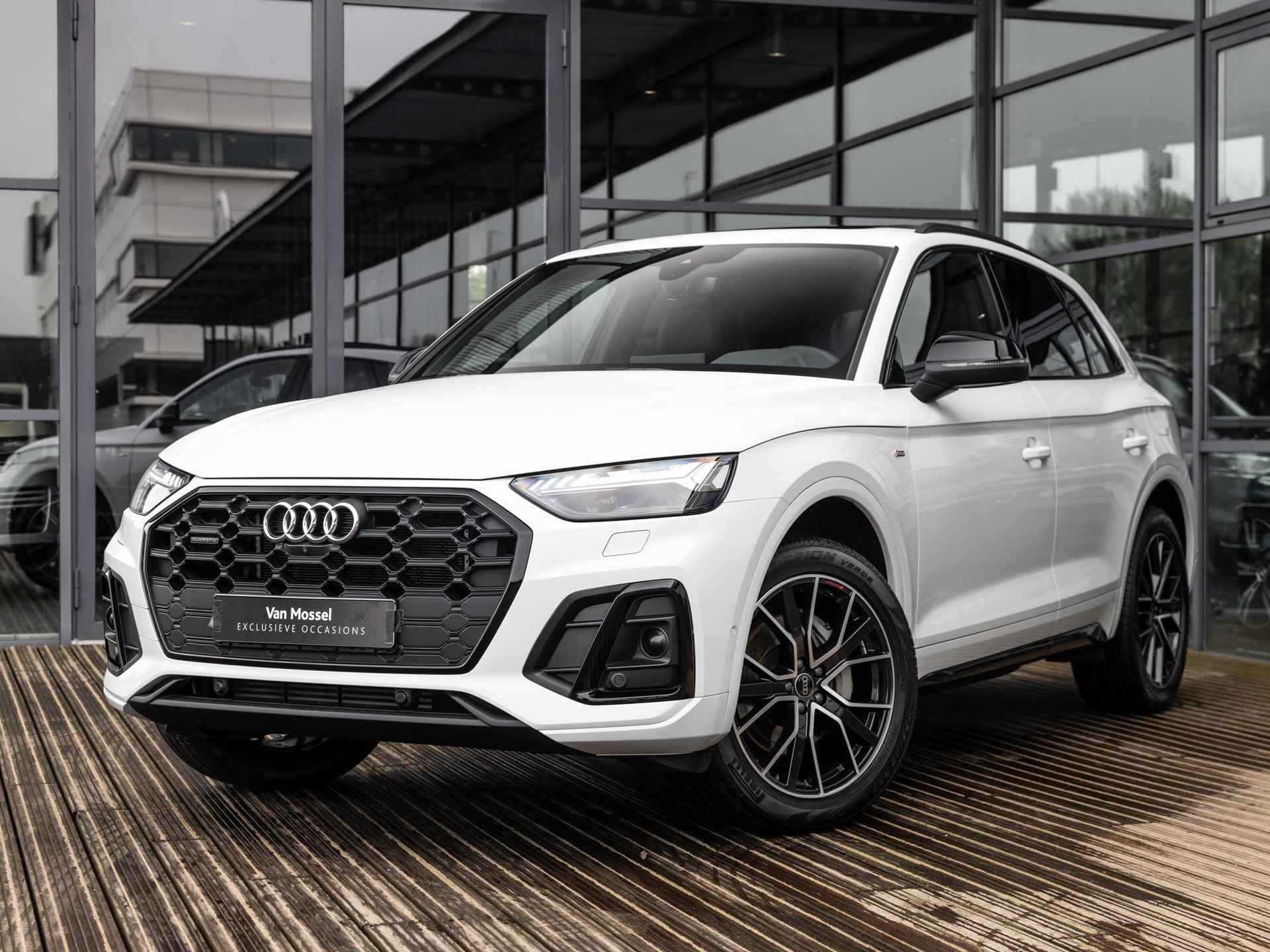 Audi Q5 55 TFSI e S edition Competition | PANORAMA/SCHUIF-KANTELDAK | B&O SOUNDSYSTEM | ZWART OPTIEK | 20 INCH | 2 X S-LINE | 360 CAMERA | ADAPTIVE CRUISE CONTROL | APPLE CARPLAY | LED MATRIX | - 3/51