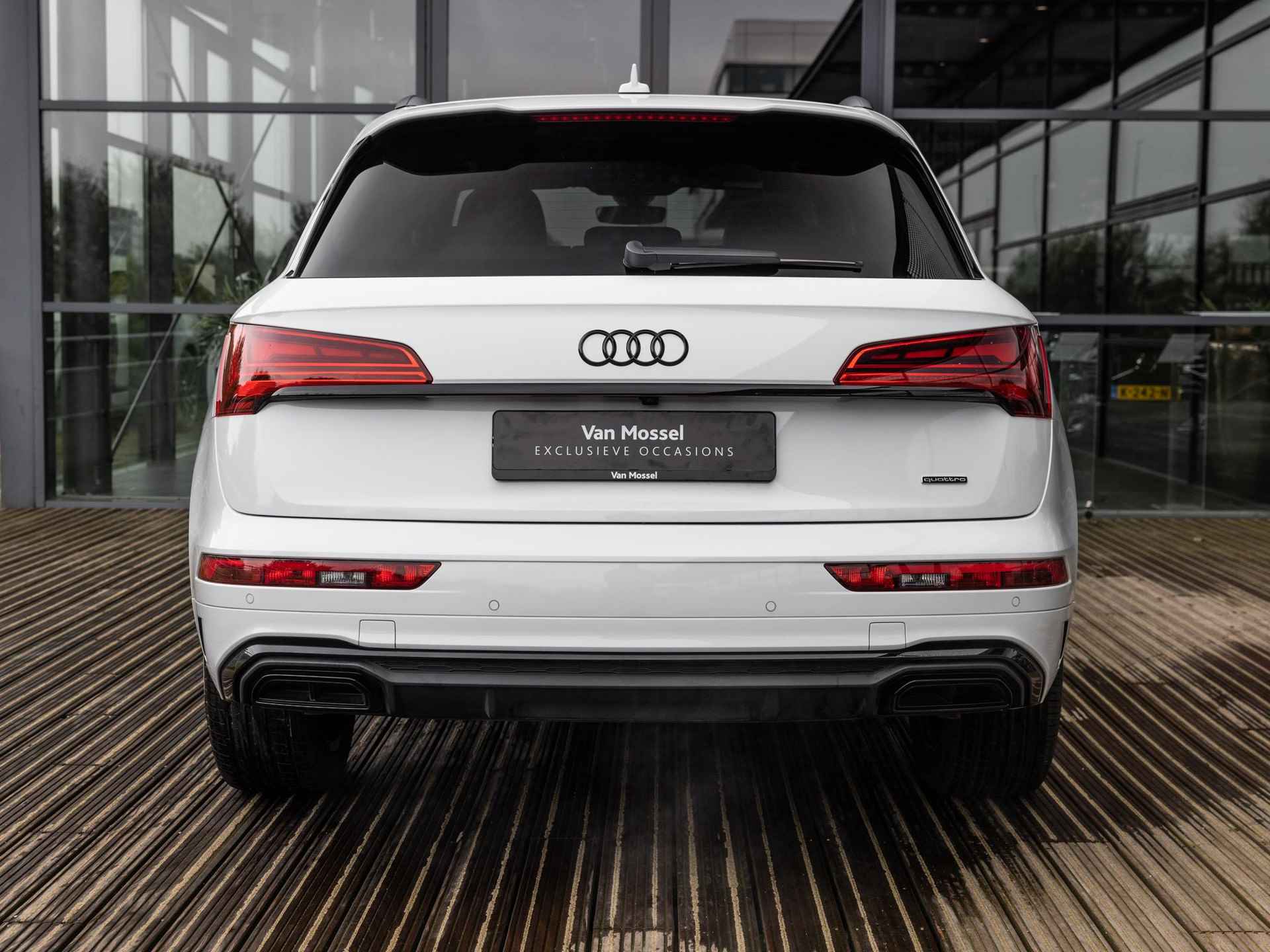 Audi Q5 55 TFSI e S edition Competition | PANORAMA/SCHUIF-KANTELDAK | B&O SOUNDSYSTEM | ZWART OPTIEK | 20 INCH | 2 X S-LINE | 360 CAMERA | ADAPTIVE CRUISE CONTROL | APPLE CARPLAY | LED MATRIX | - 7/51