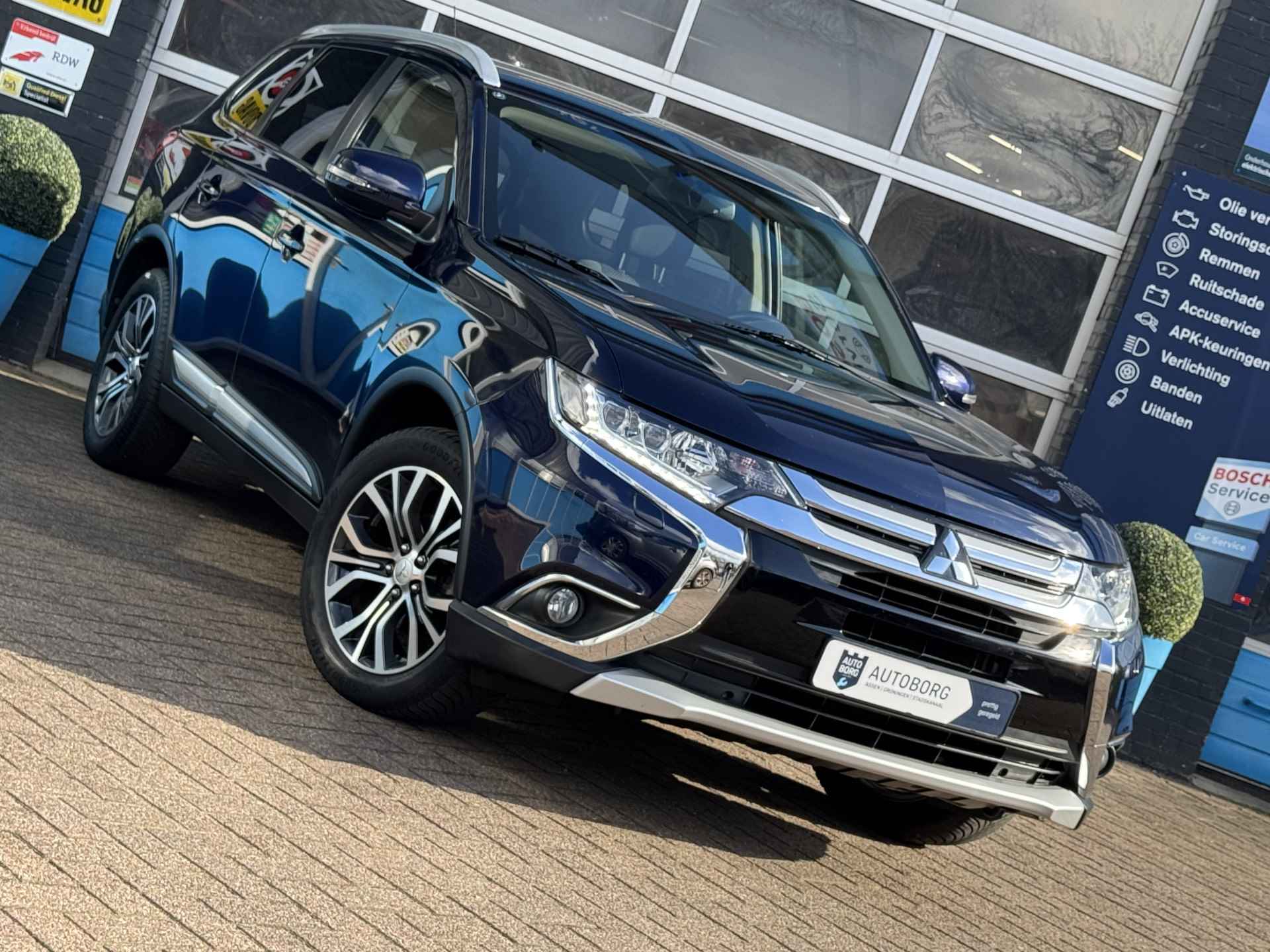 Mitsubishi Outlander 2.0 Executive Edition Prijs Inclusief Onderhoud & 12 Maand BOVAG Garantie | Trekhaak | Achteruitrijcamera | - 34/42