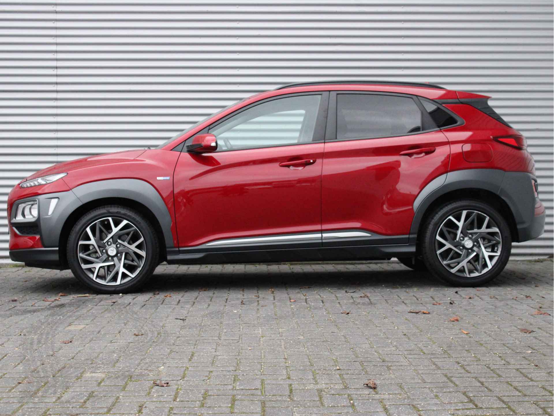 Hyundai KONA 1.6 GDI HEV Fashion 140pk Automaat | Navigatie | Half-Leder | Blind-Spot | Keyless Entry | Achteruitrijcamera | Climate Control - 3/33