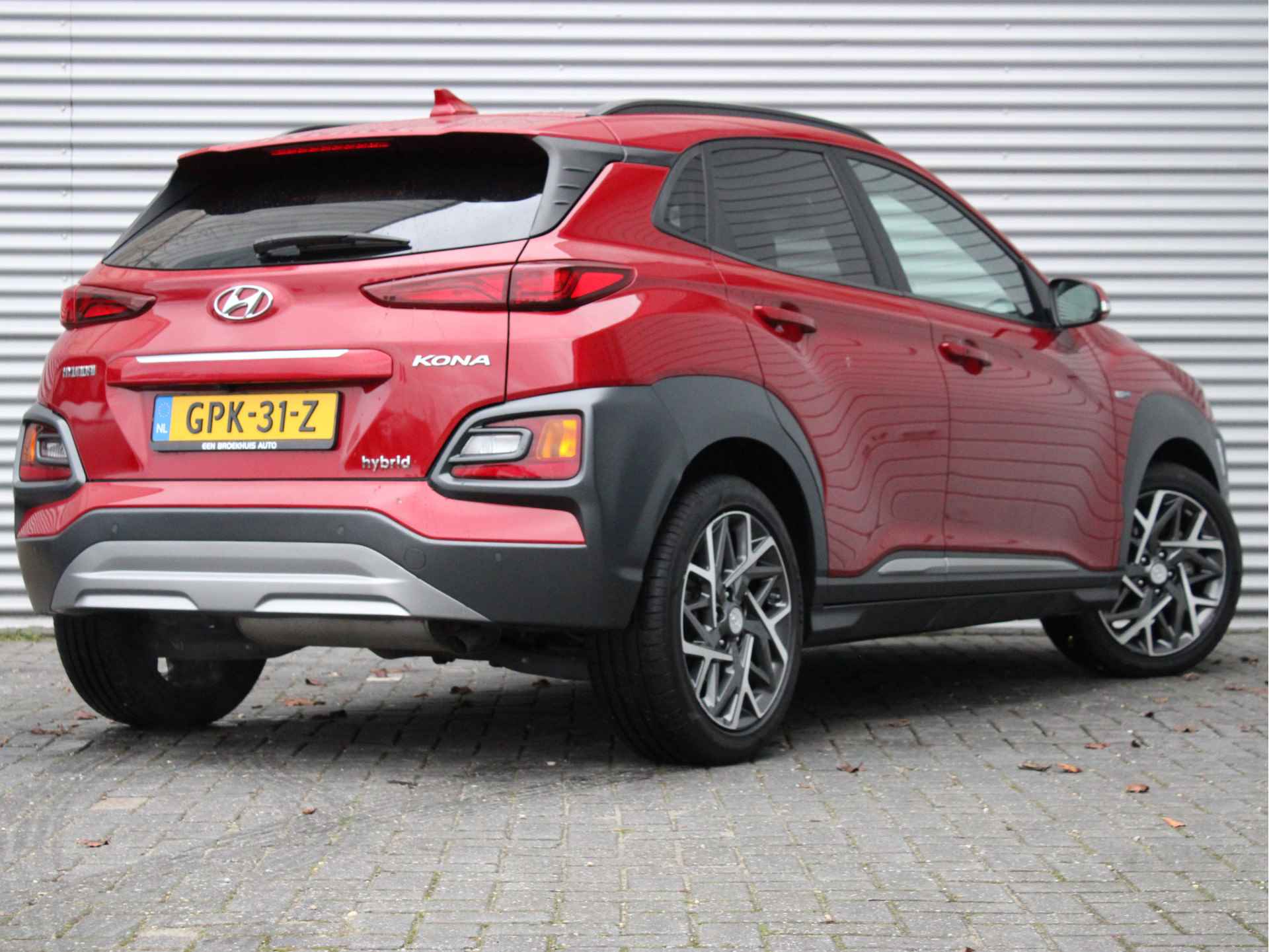 Hyundai KONA 1.6 GDI HEV Fashion 140pk Automaat | Navigatie | Half-Leder | Blind-Spot | Keyless Entry | Achteruitrijcamera | Climate Control - 4/33