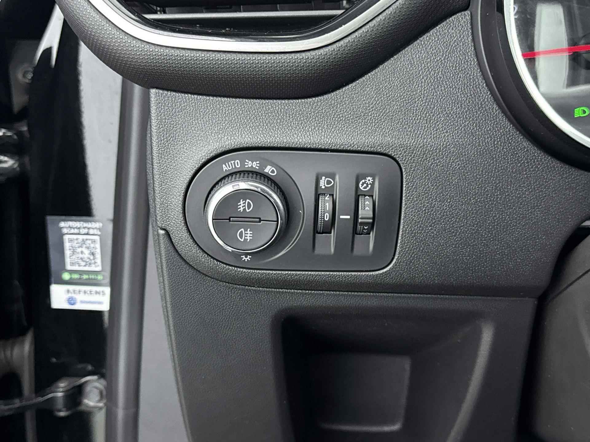 Opel Crossland X 1.2 110 pk Automaat Turbo Innovation | Navigatie | Camera | Trekhaak | Stoelverwarming | - 12/37