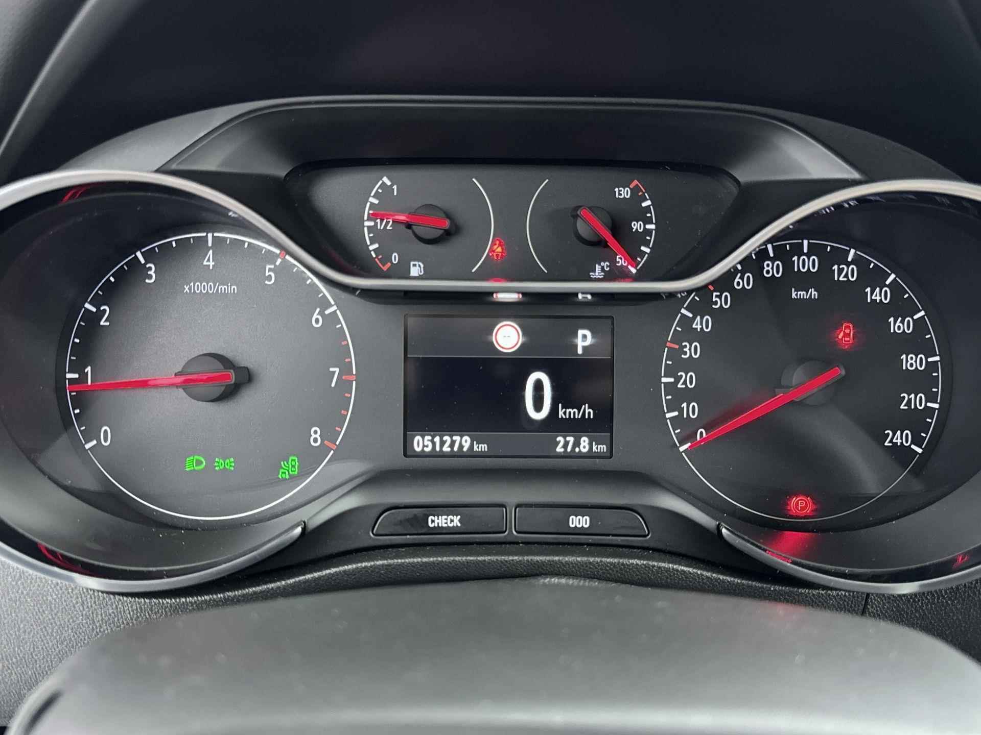 Opel Crossland X 1.2 110 pk Automaat Turbo Innovation | Navigatie | Camera | Trekhaak | Stoelverwarming | - 23/37