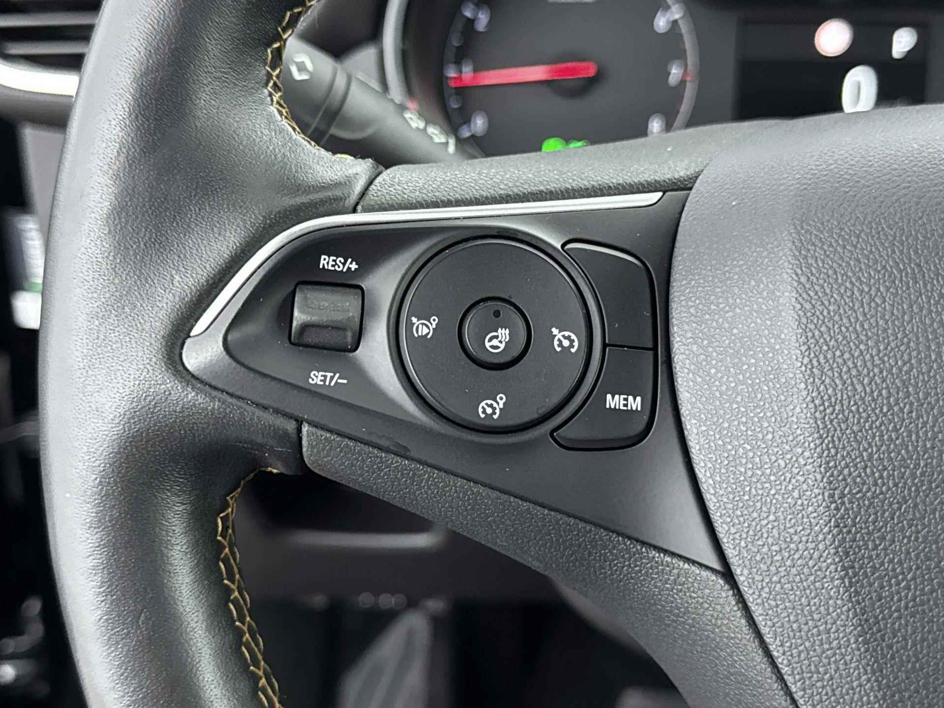Opel Crossland X 1.2 110 pk Automaat Turbo Innovation | Navigatie | Camera | Trekhaak | Stoelverwarming | - 30/37