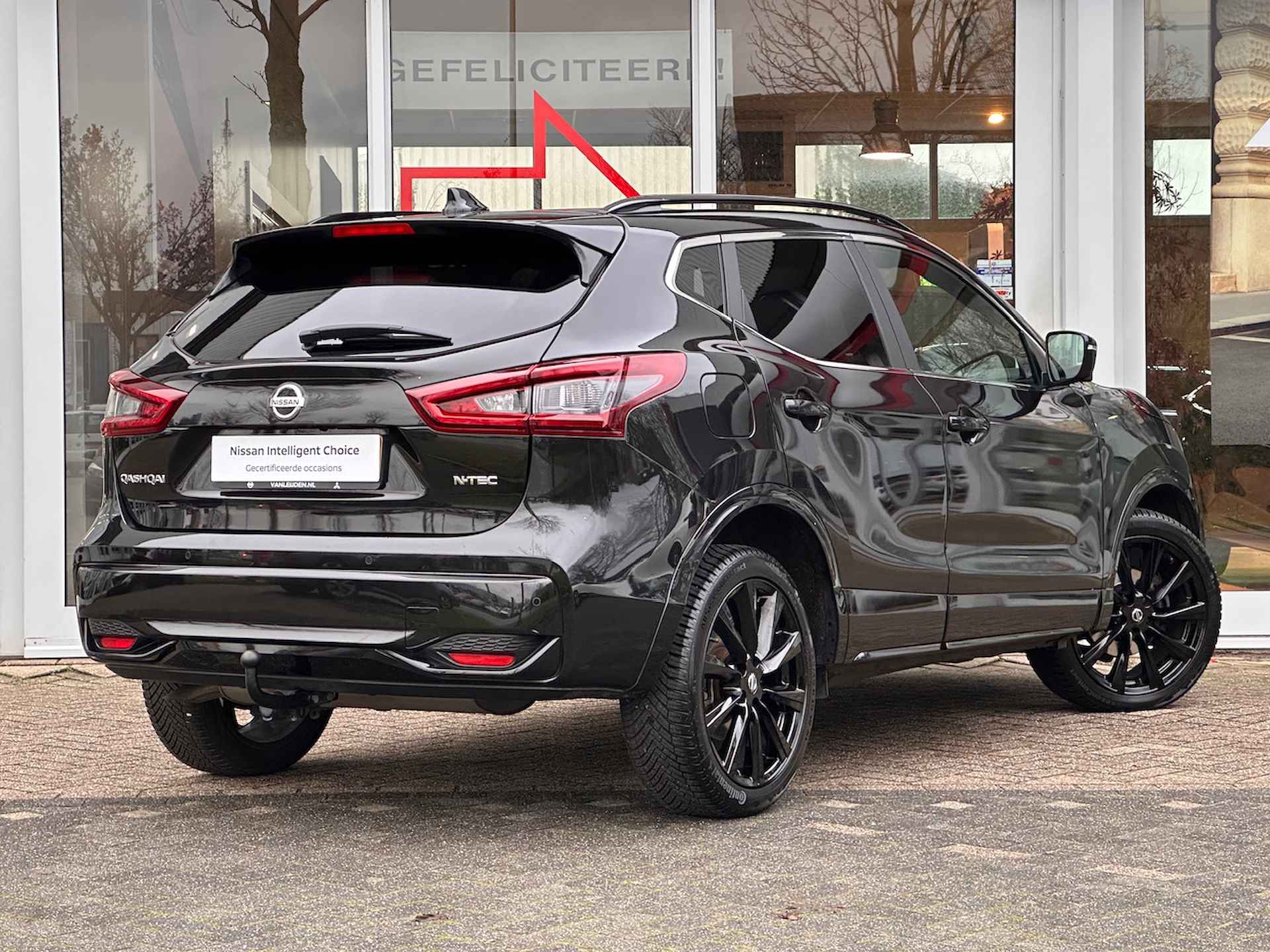 Nissan Qashqai 1.3 DIG-T 160pk AUTOMAAT N-TEC | Trekhaak | Leder-Alcantara | ACC | Panoramadak | Navigatie | 360-camera - 4/32