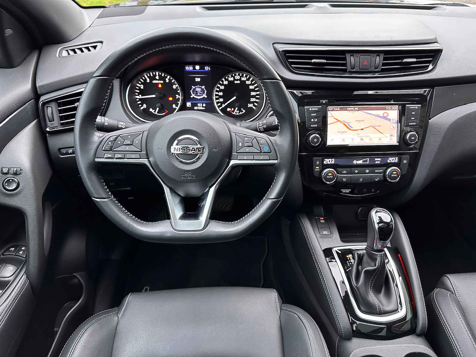 Nissan Qashqai 1.3 DIG-T 160pk AUTOMAAT N-TEC | Trekhaak | Leder-Alcantara | ACC | Panoramadak | Navigatie | 360-camera - 5/32