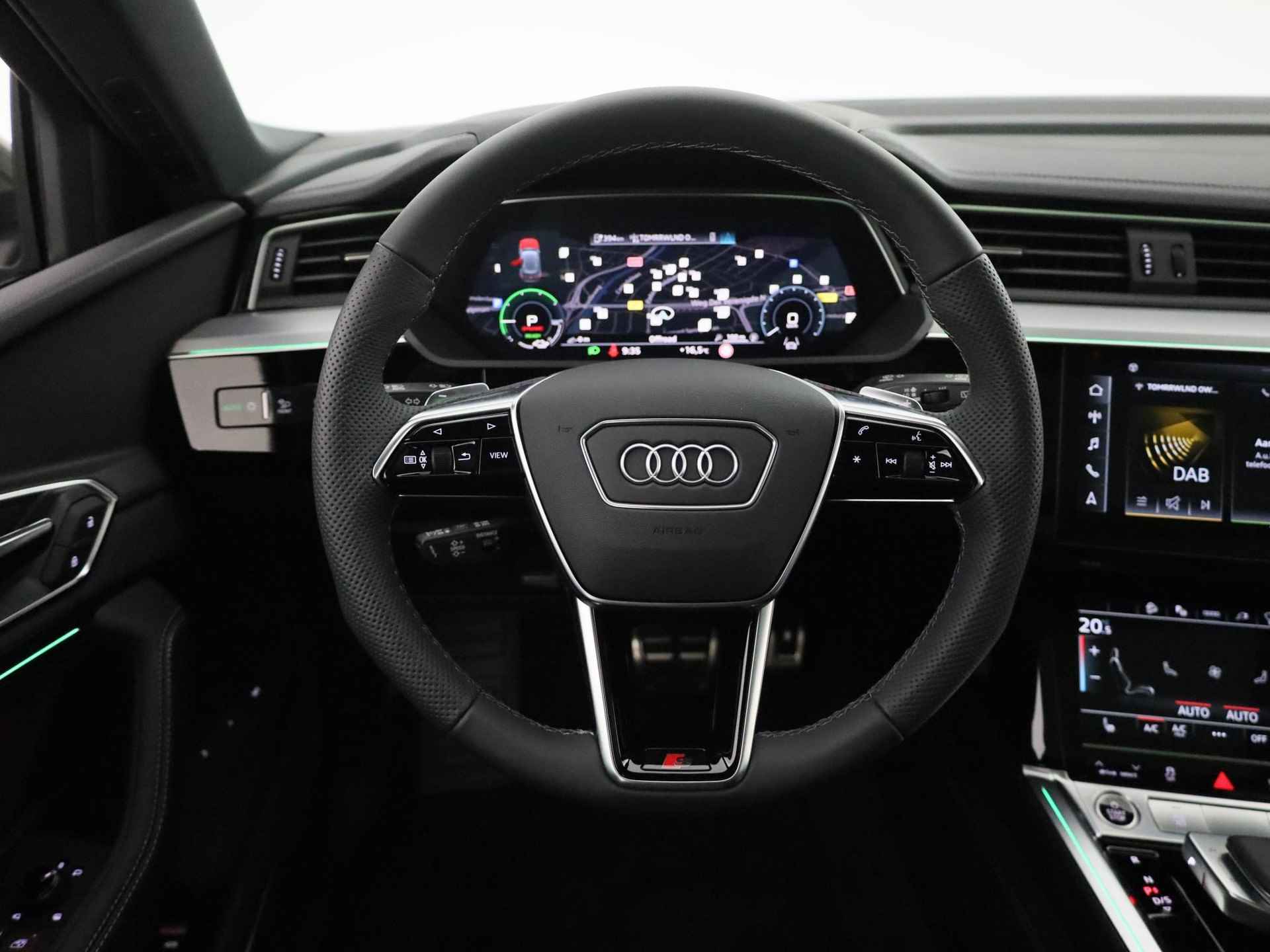 Audi Q8 e-tron S Edition 50 250kw/340pk 95Kwh |PANORAMADAK | VOL LEDER | B&O | KEYLESS |TREKHAAK | - 12/47