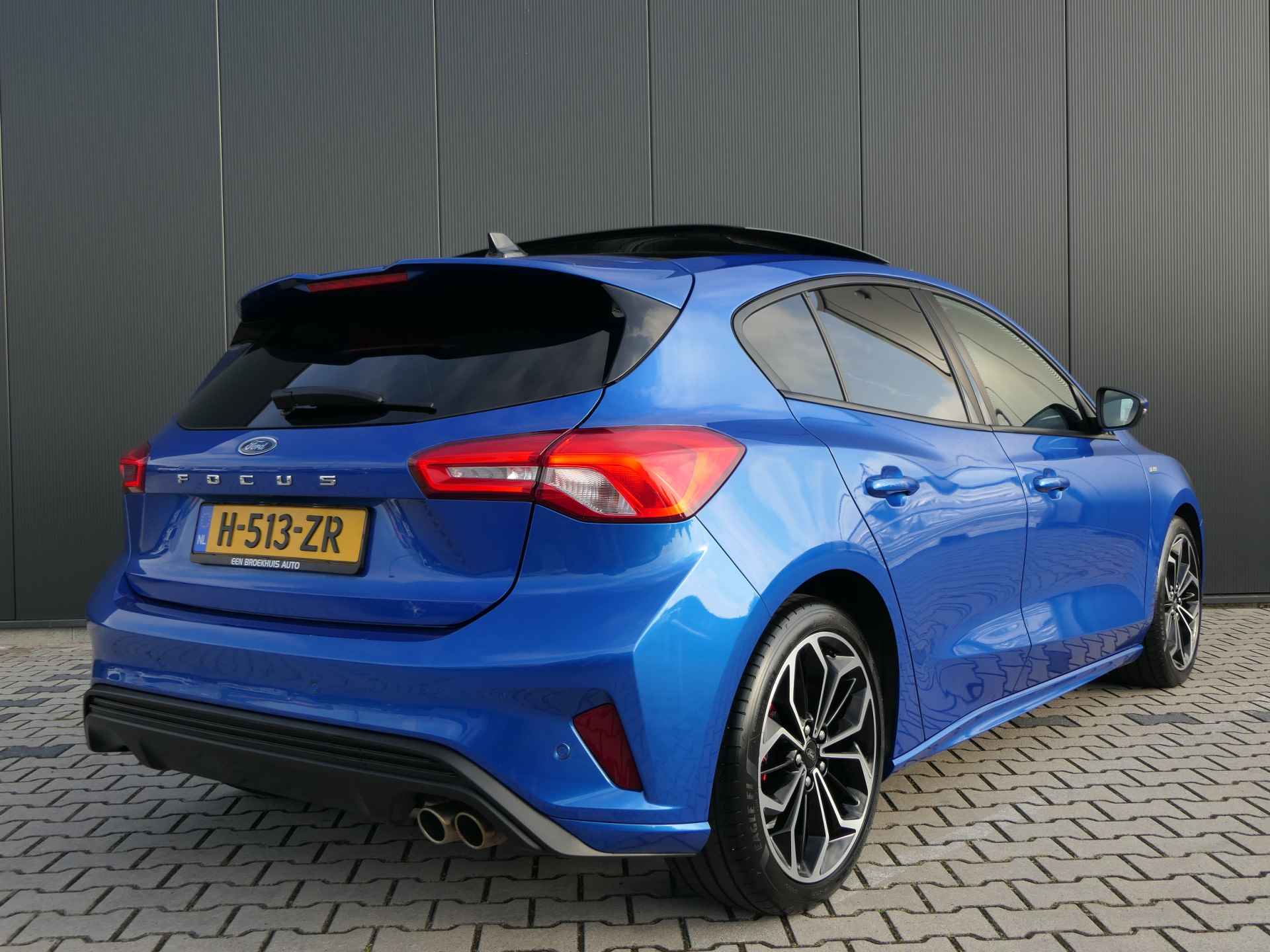 Ford Focus 1.0 EcoBoost ST Line | Panoramadak | B&O | AGR Stoelen | LED | 18 Inch | Keyless | Winterpack - 5/40