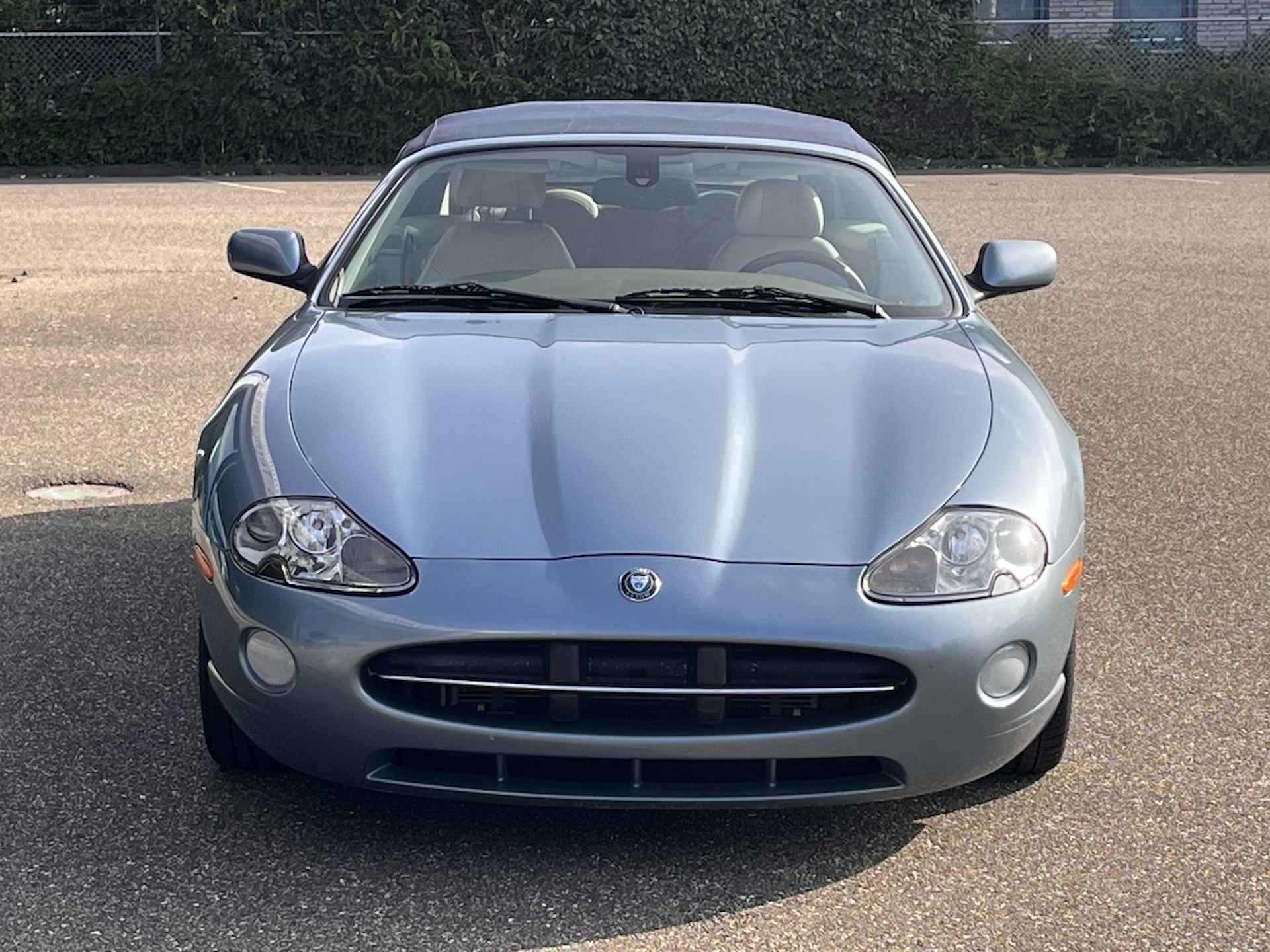 Jaguar XK8 4.0 V8 Cabriolet - 14/63