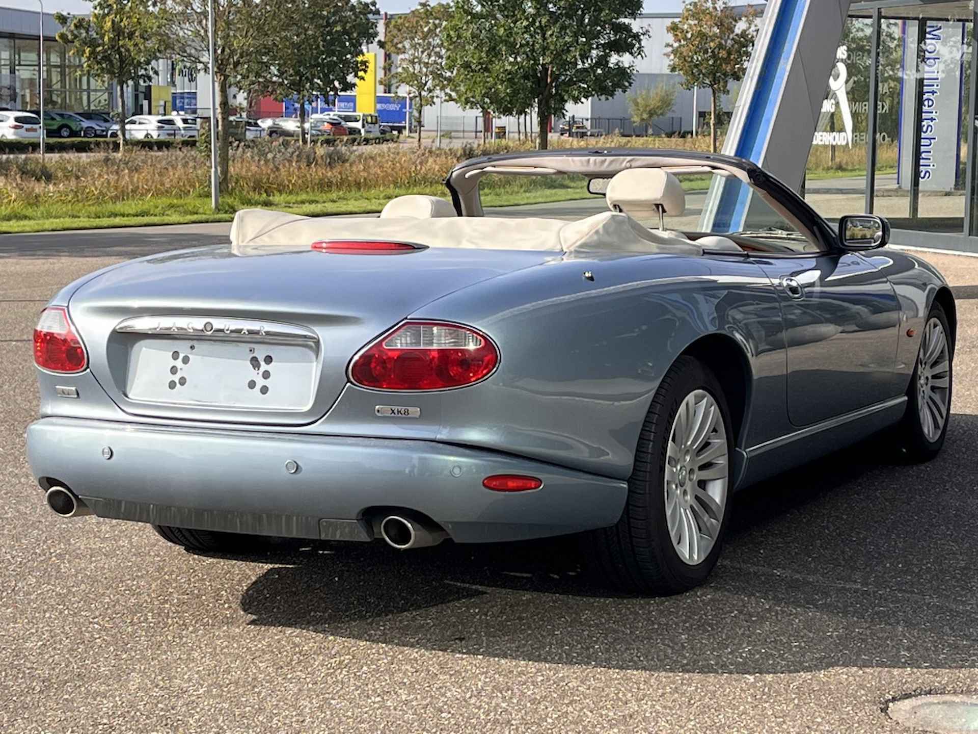 Jaguar XK8 4.0 V8 Cabriolet - 38/63