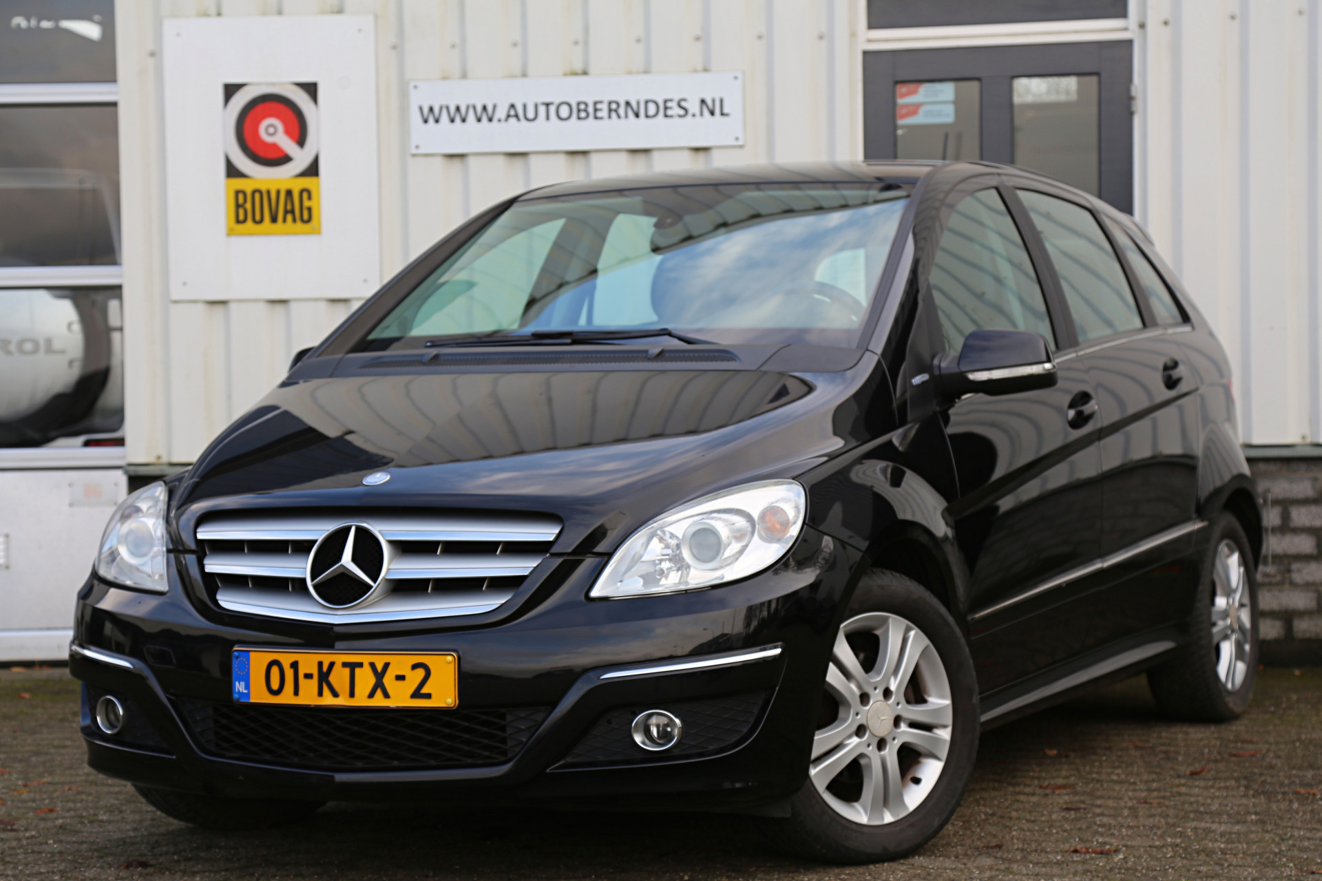 Mercedes-Benz B-Klasse 160 BlueEFFICIENCY Business Class*NL-Auto*Perfect Onderh.*Airco/16 inch Lichtmetalen MB wielen*