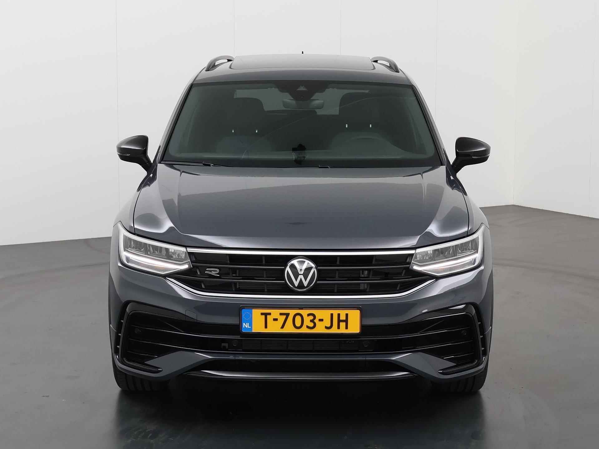 Volkswagen Tiguan 1.4 TSI eHybrid R-Line Business+ | Panoramadak | Adaptieve Cruise Control | Stoelverwarming | Apple carplay | Achteruitrijcamera - 4/43