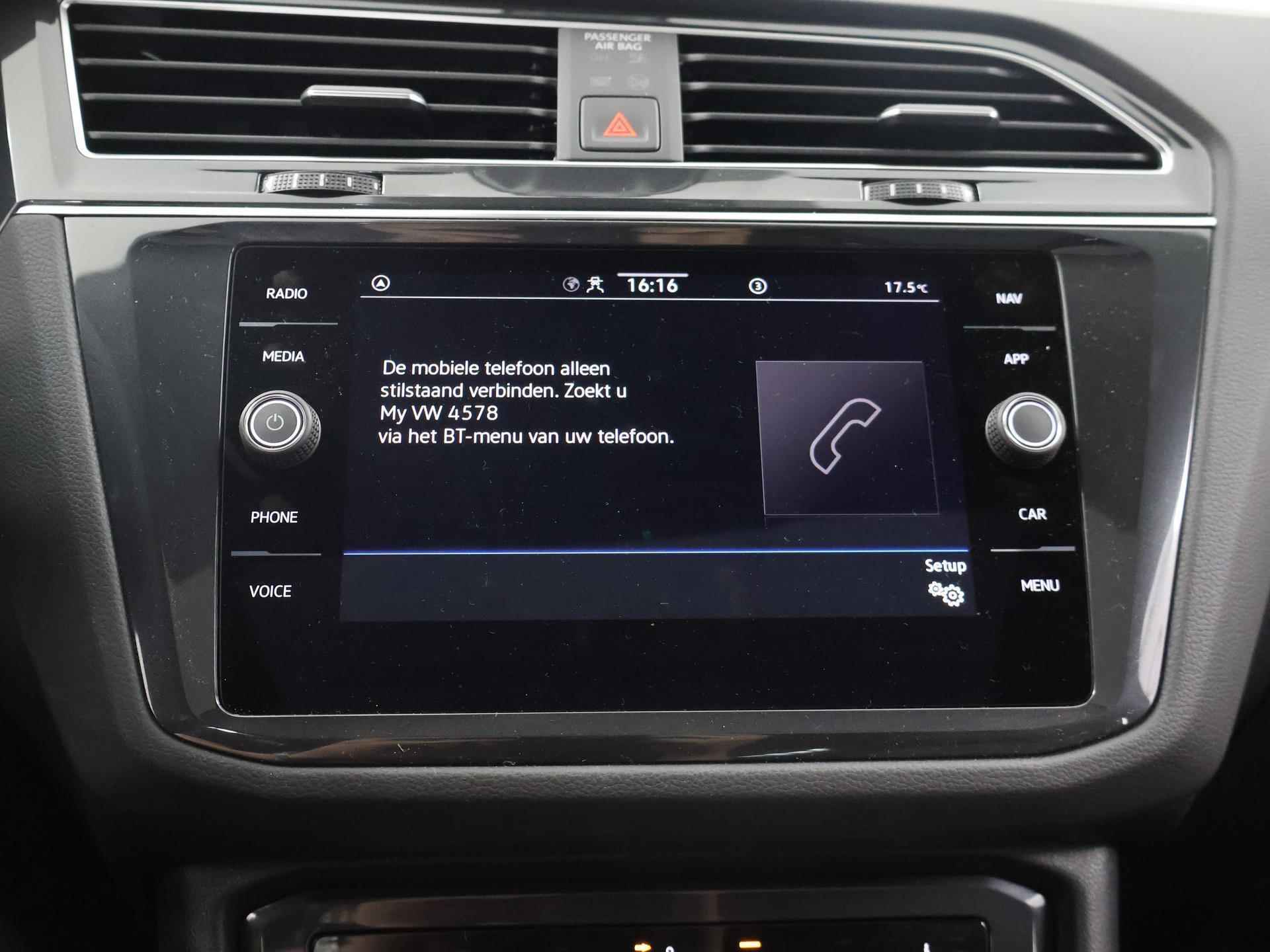 Volkswagen Tiguan 1.4 TSI eHybrid R-Line Business+ | Panoramadak | Adaptieve Cruise Control | Stoelverwarming | Apple carplay | Achteruitrijcamera - 18/43