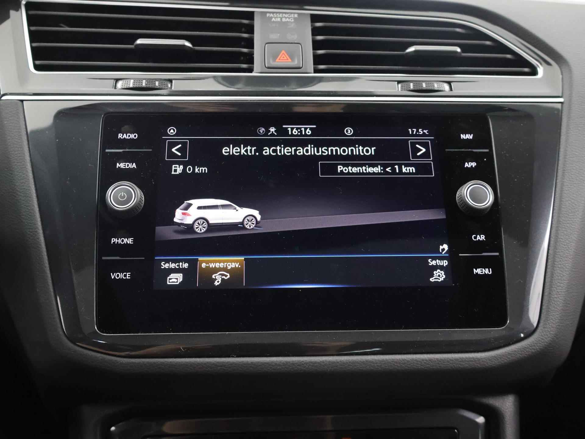 Volkswagen Tiguan 1.4 TSI eHybrid R-Line Business+ | Panoramadak | Adaptieve Cruise Control | Stoelverwarming | Apple carplay | Achteruitrijcamera - 20/43