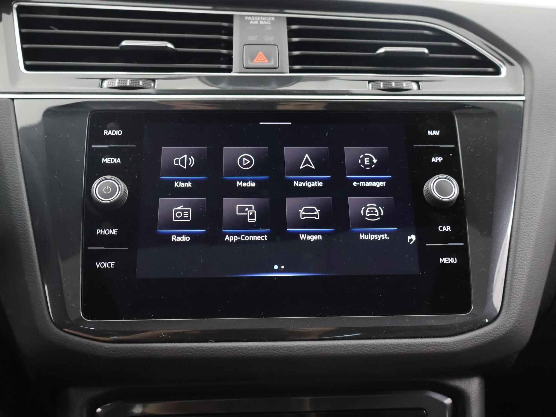 Volkswagen Tiguan 1.4 TSI eHybrid R-Line Business+ | Panoramadak | Adaptieve Cruise Control | Stoelverwarming | Apple carplay | Achteruitrijcamera - 21/43