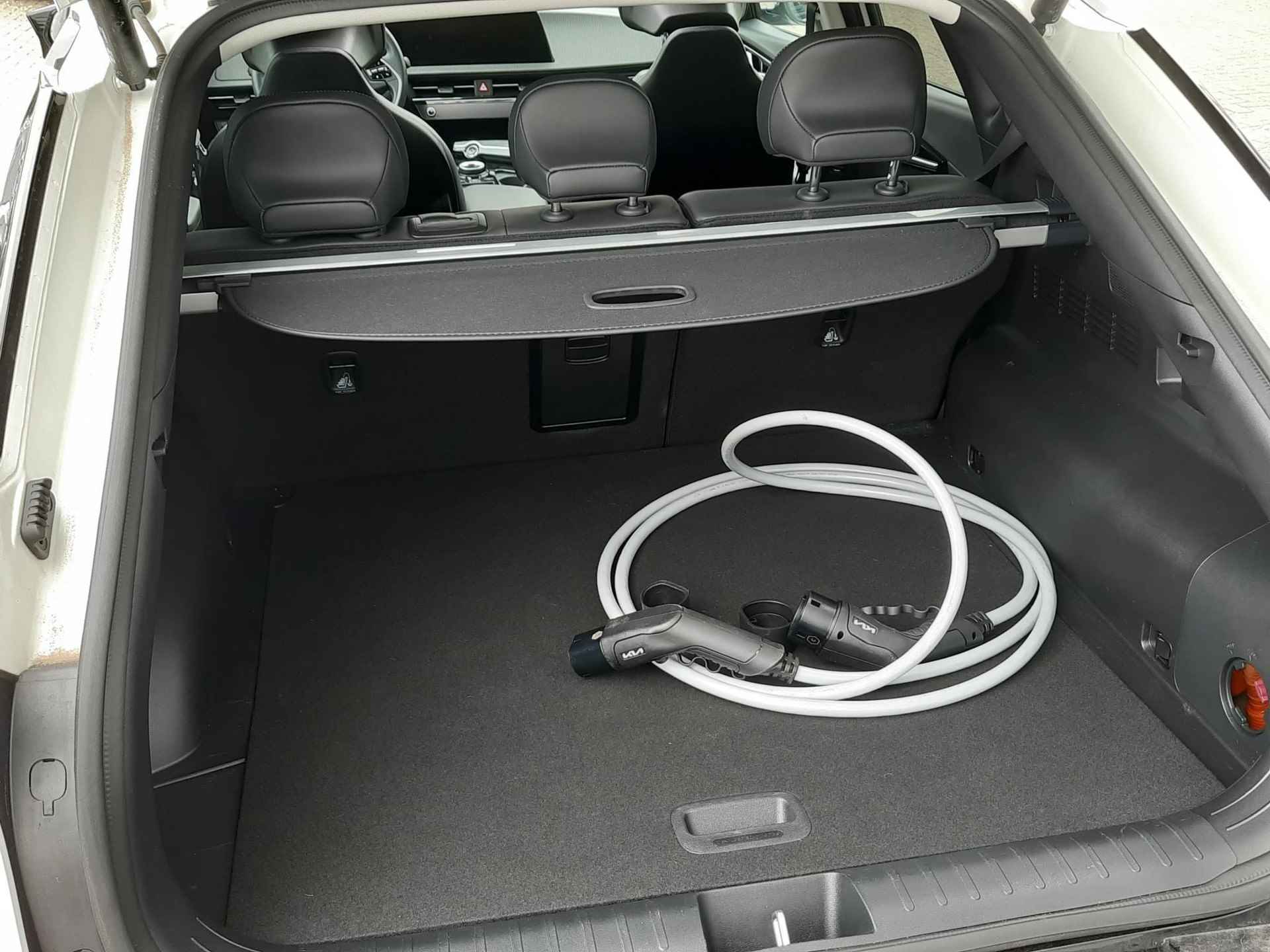 Kia EV6 Plus Advanced 77.4 kWh | Schuif-/kanteldak | Navi | Clima | Adapt. Cruise | Carplay | 20'' LM | Stoelverwarming en Verkoeling - 12/28