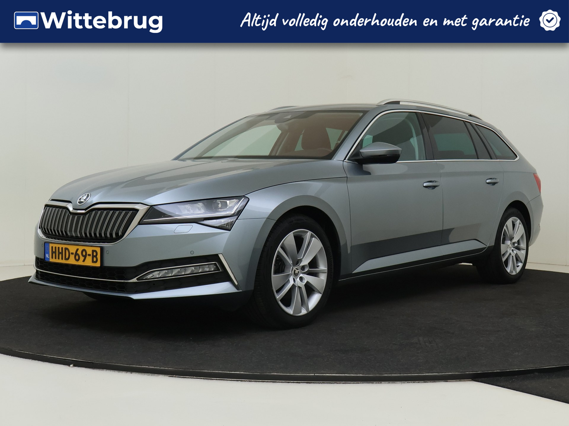 Škoda Superb Combi 1.4 TSI iV Business Edition TREKHAAK !!