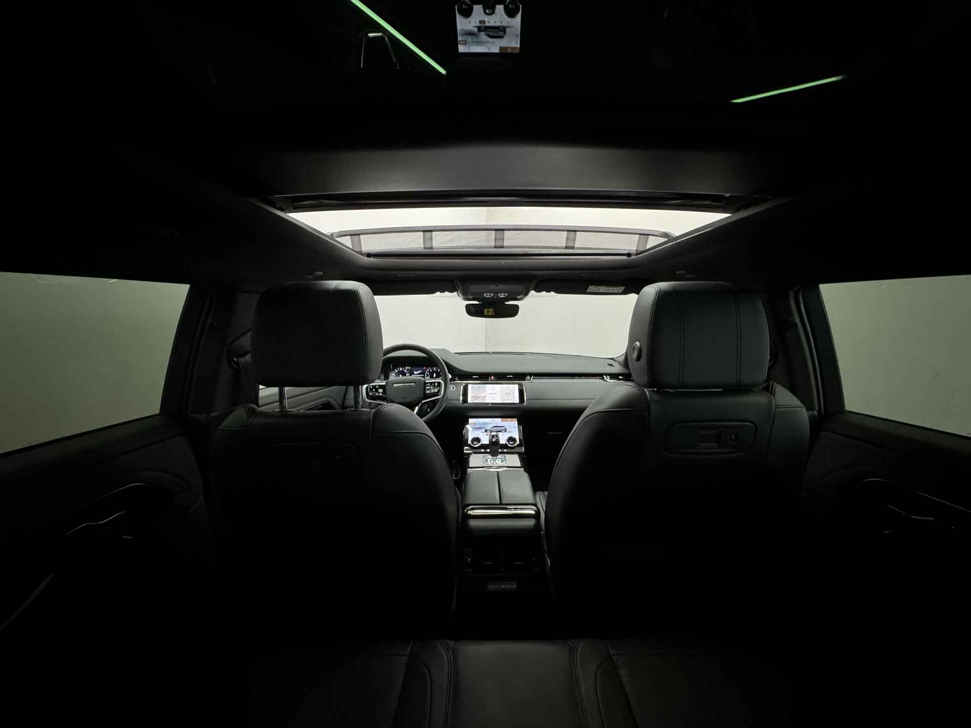Land Rover Range Rover Evoque 1.5 P300e AWD R-Dynamic SE✅Panoramadak✅360 Camera✅Adaptive Cruise Control✅Virtual Cockpit✅Stuurverwarming✅ - 47/100
