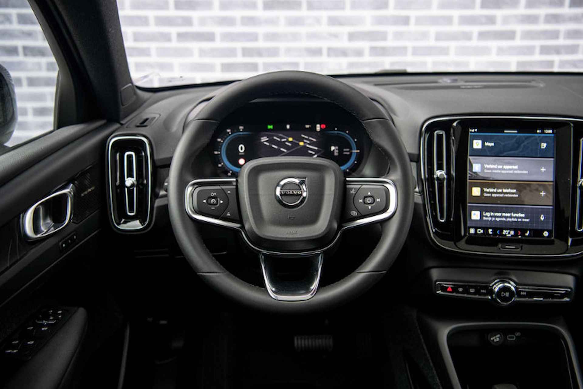 Volvo C40 Single Motor Extended Range Ultimate 82 kWh | UIT VOORRAAD LEVERBAAR | Pixel Led | 20" | Getint glas | Luxe bekleding - 4/8