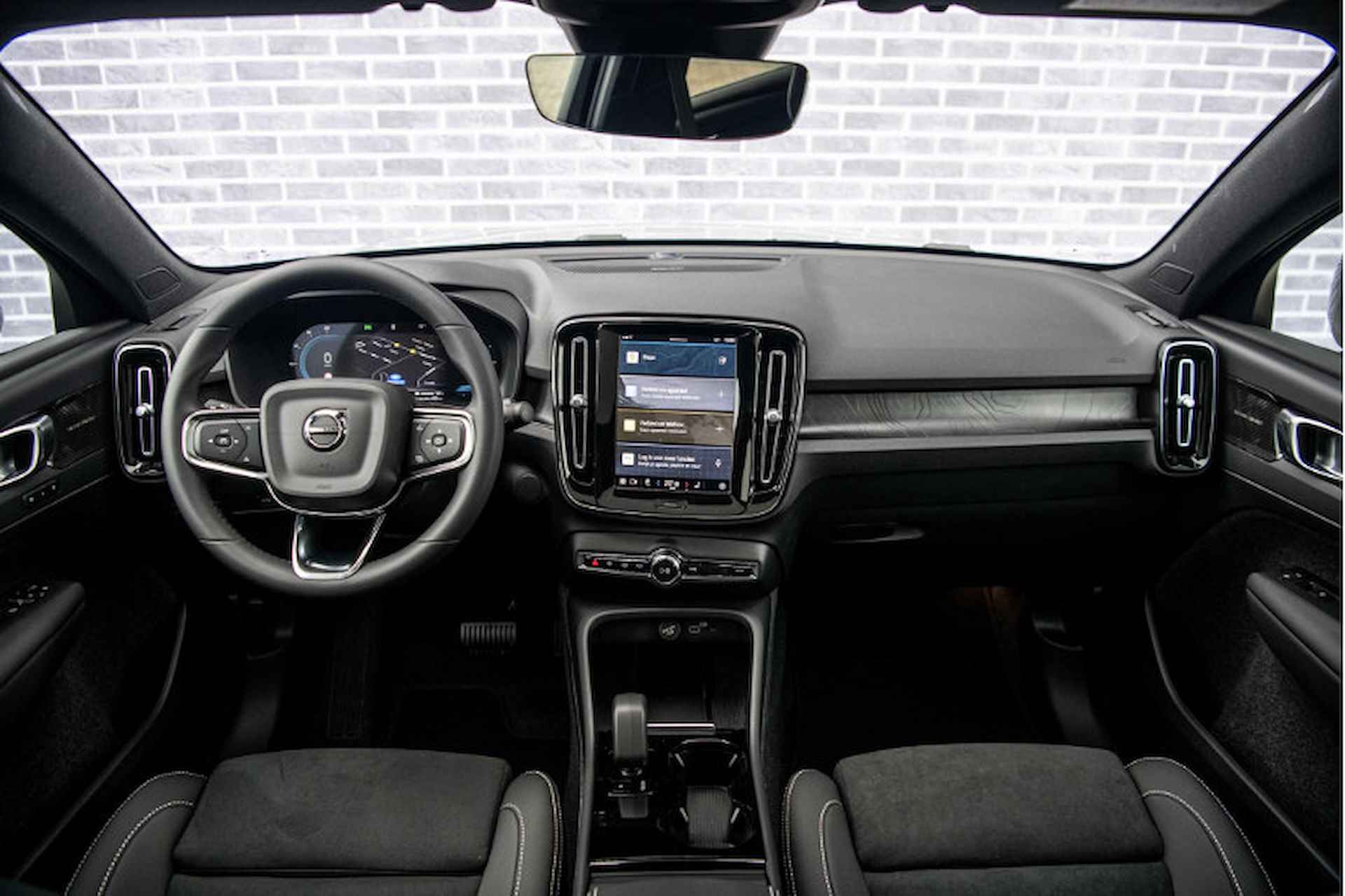 Volvo C40 Single Motor Extended Range Ultimate 82 kWh | UIT VOORRAAD LEVERBAAR | Pixel Led | 20" | Getint glas | Luxe bekleding - 6/8